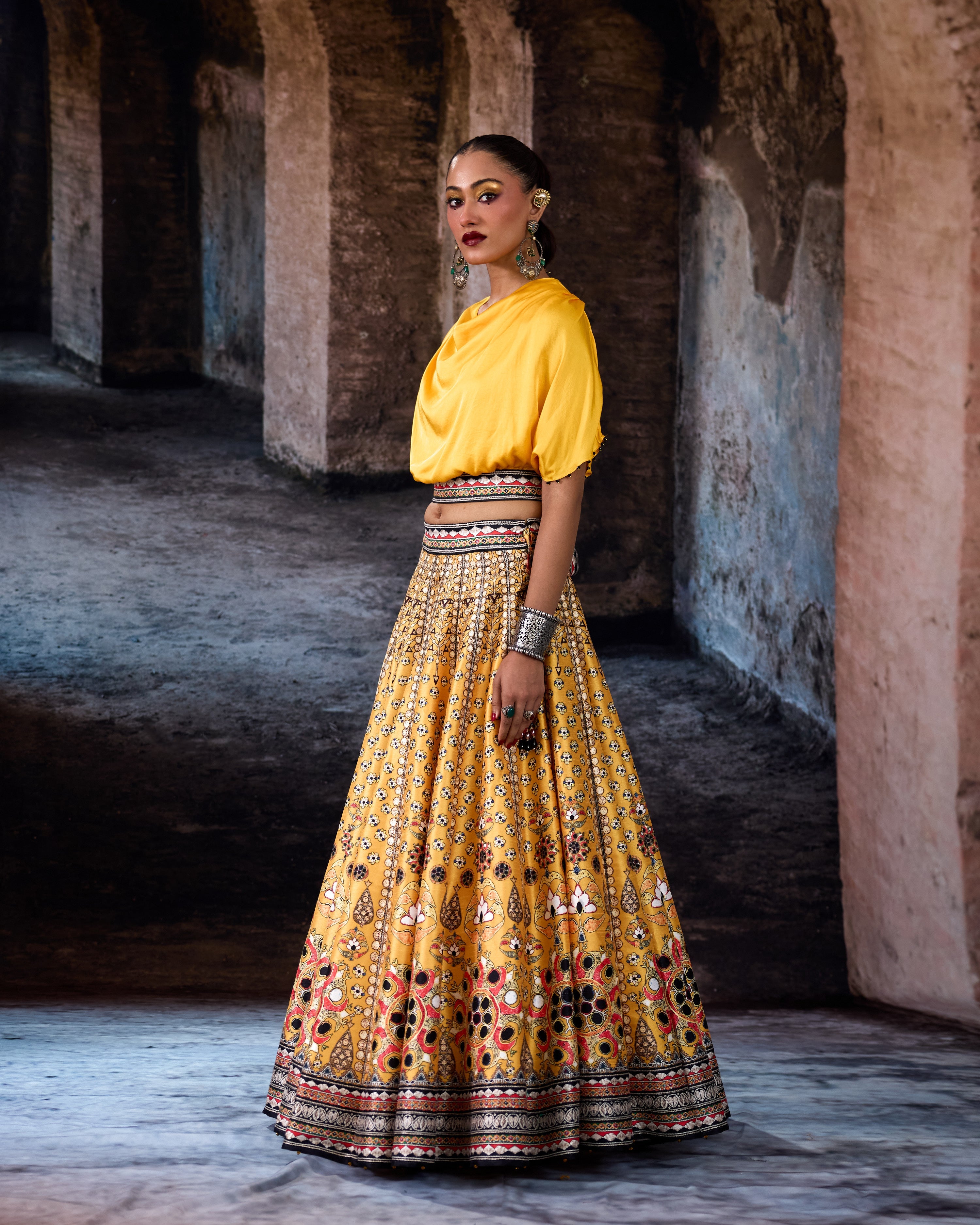 Bethari : Varsha/Leela - Yellow