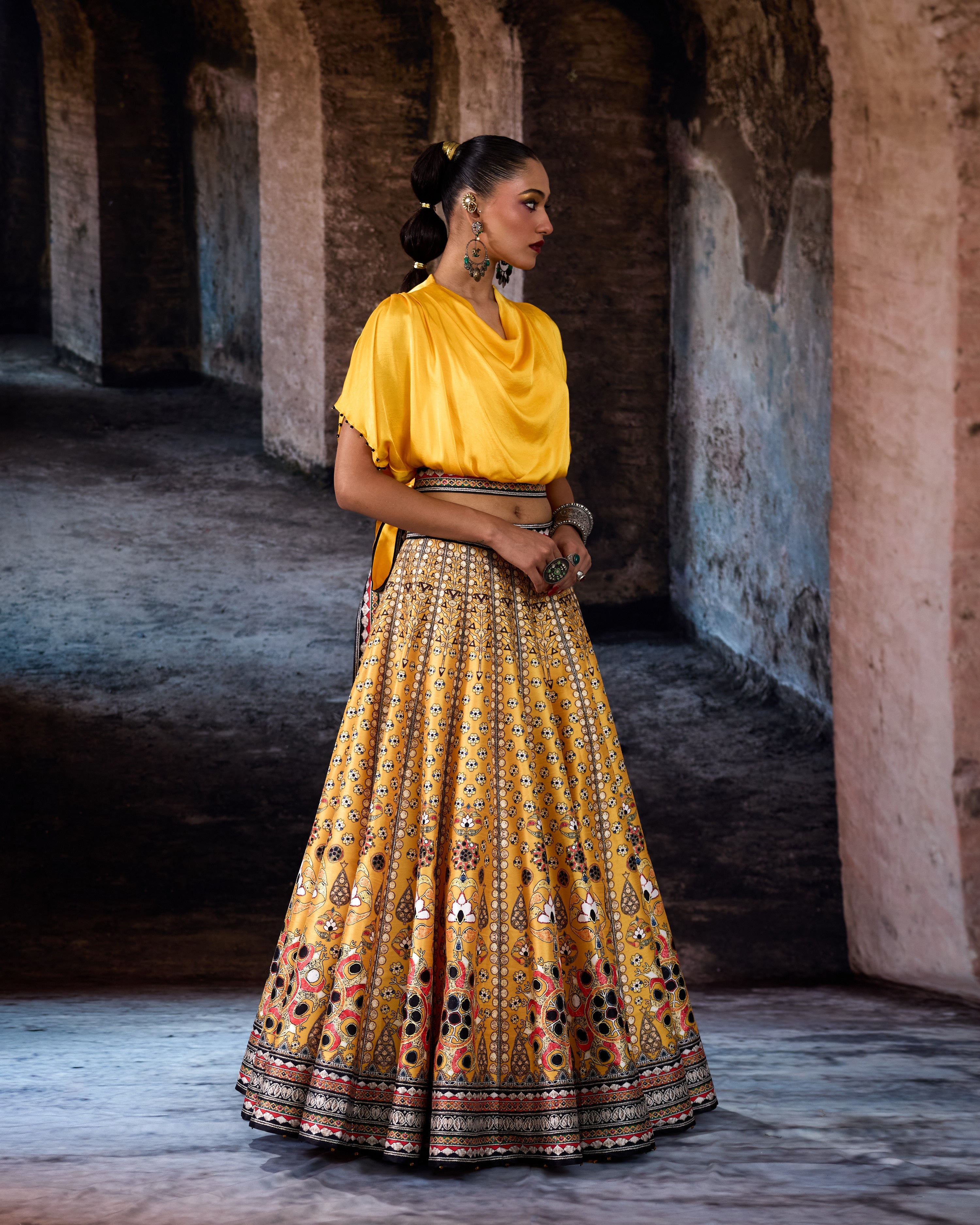 Bethari : Varsha/Leela - Yellow