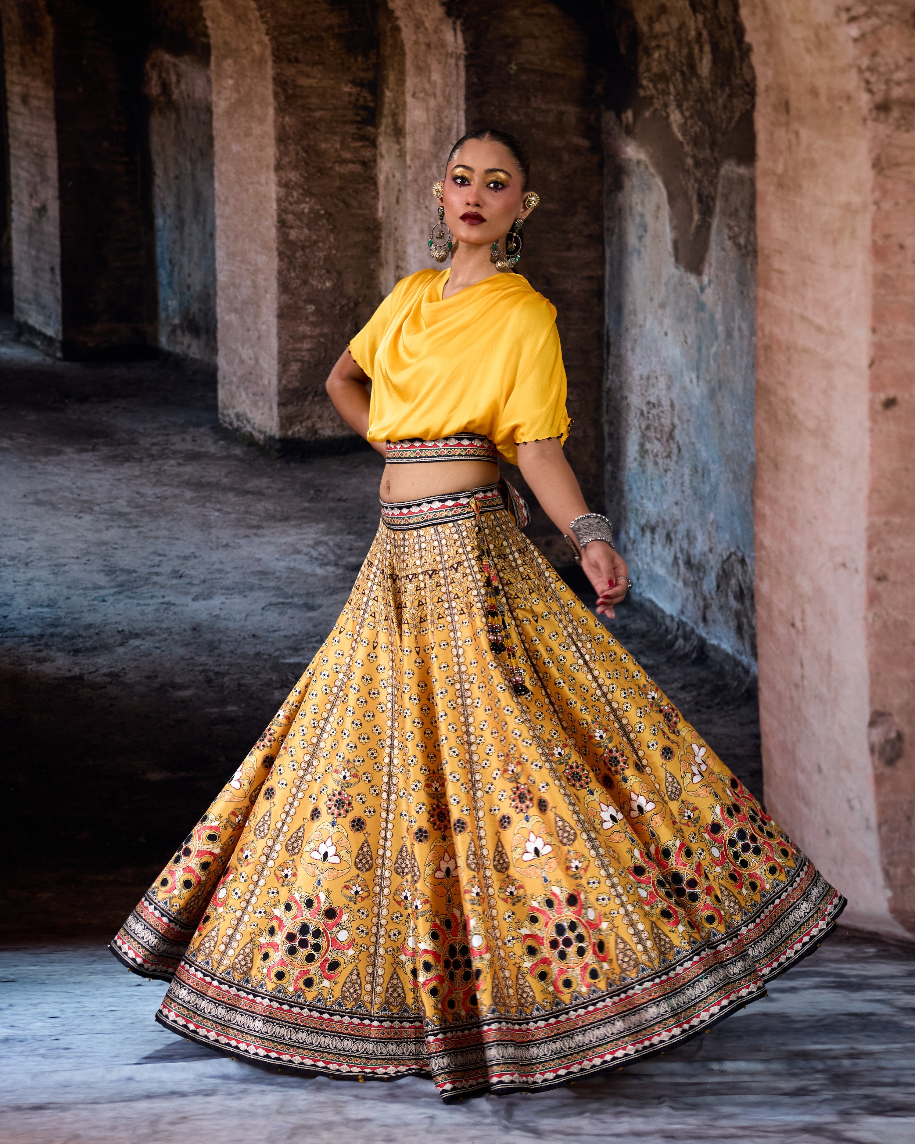 Bethari : Varsha/Leela - Yellow