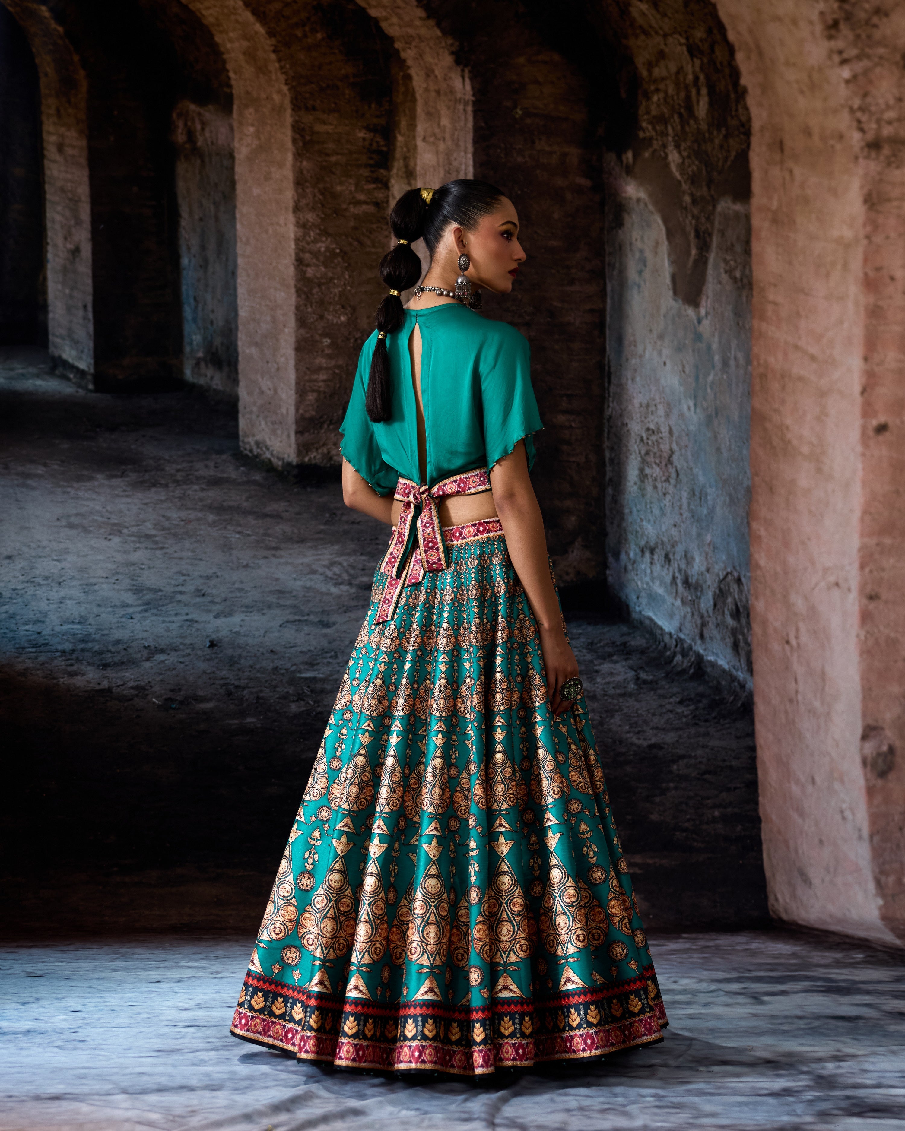 Bethari : Varsha/Leela - Jade