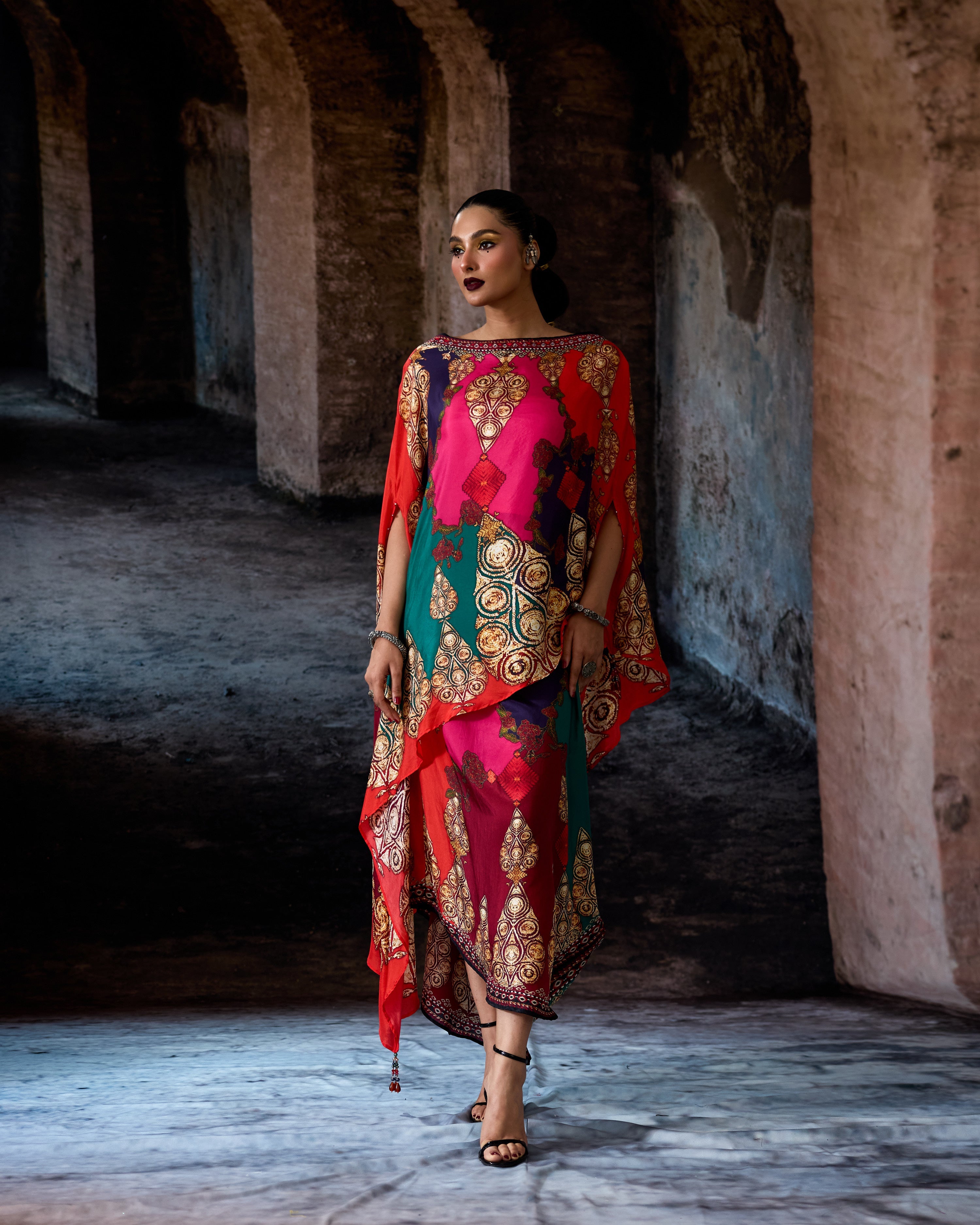 Bethari : Kamini - Multi