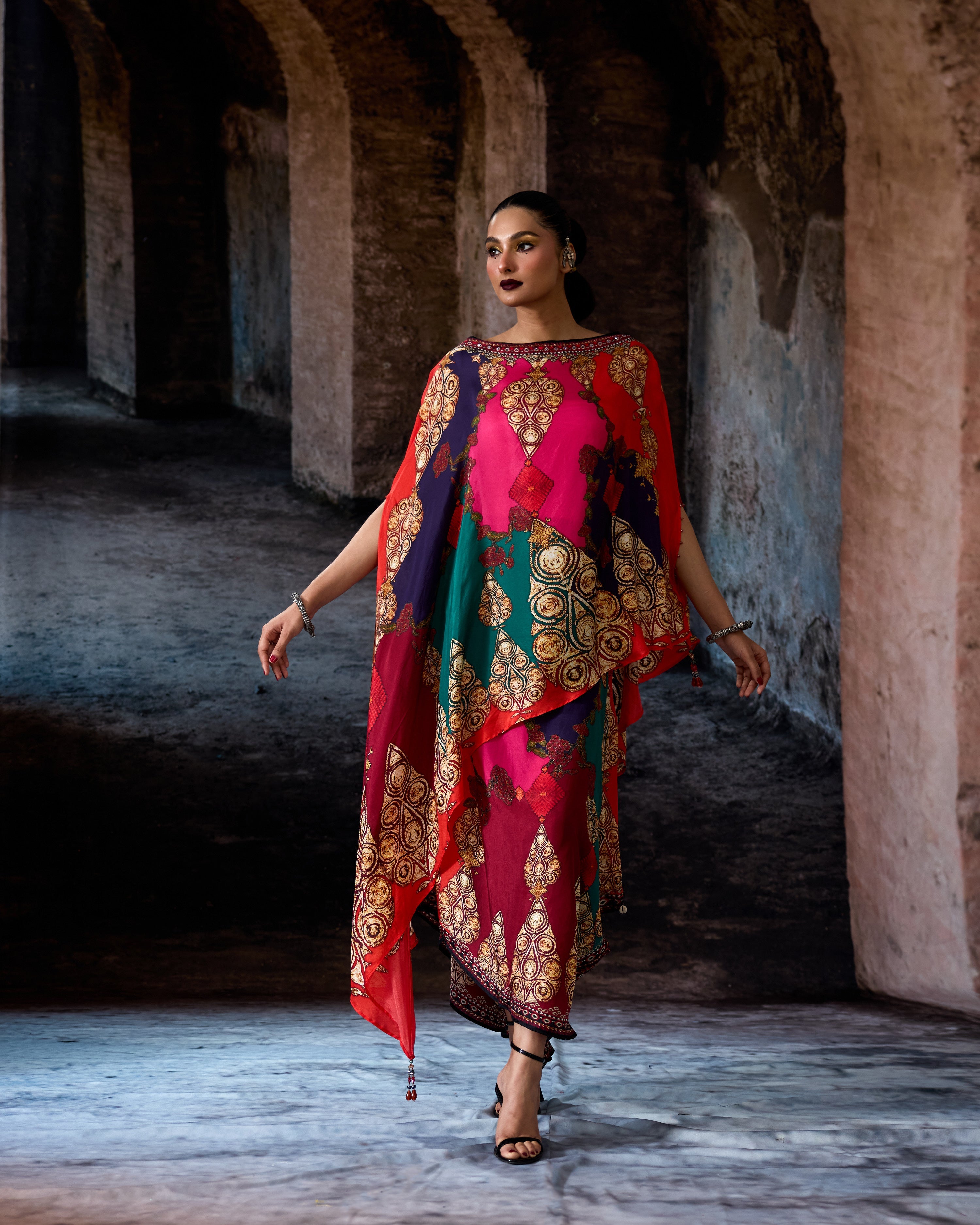 Bethari : Kamini - Multi