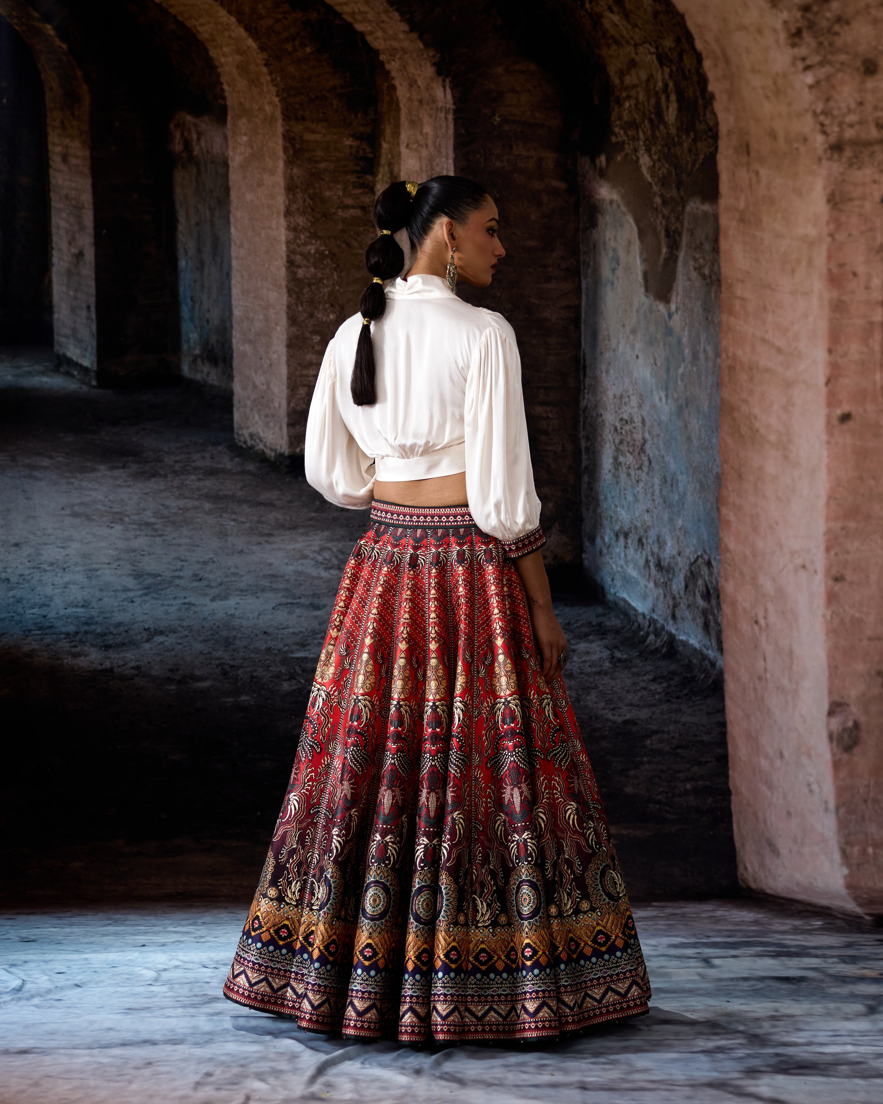 Bethari : Rubali/Leela - Red