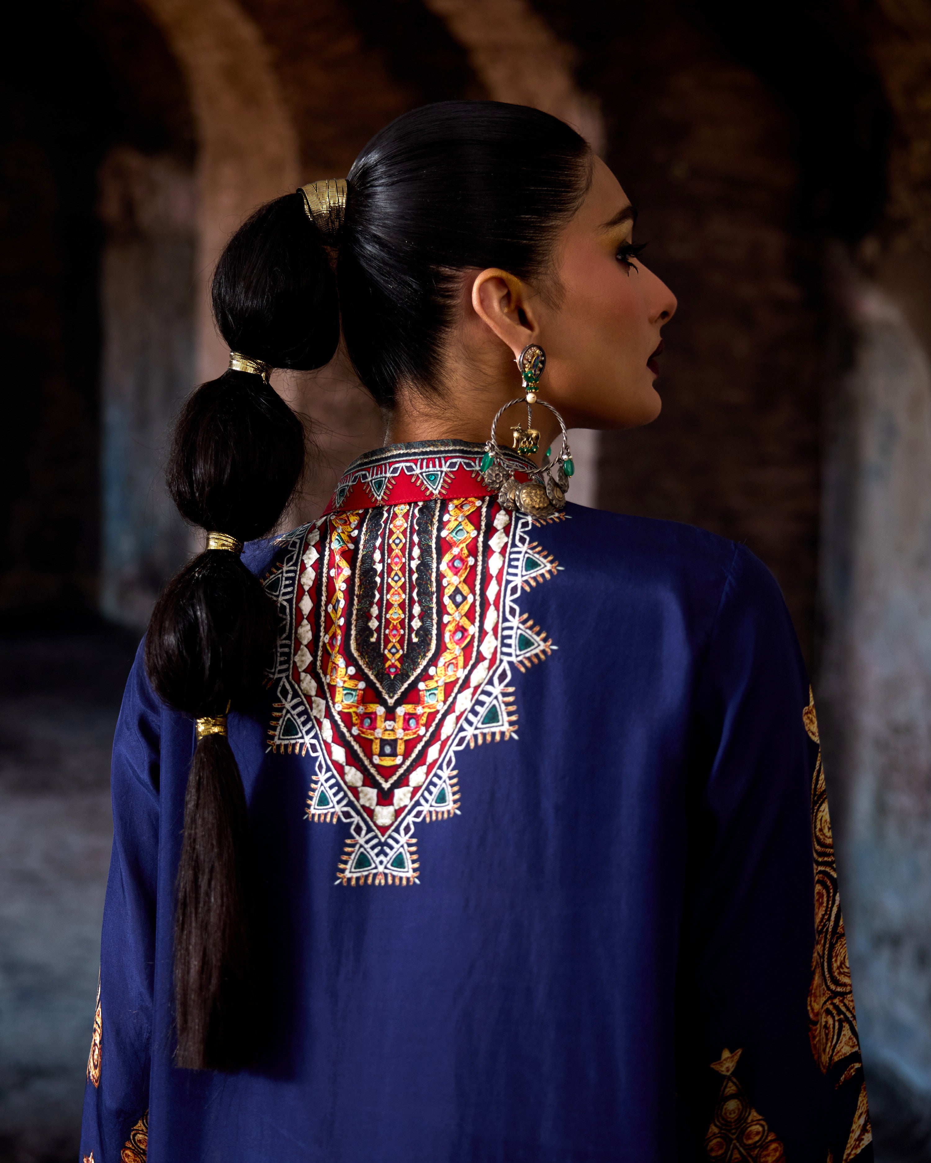 Bethari : Navya - Navy Blue