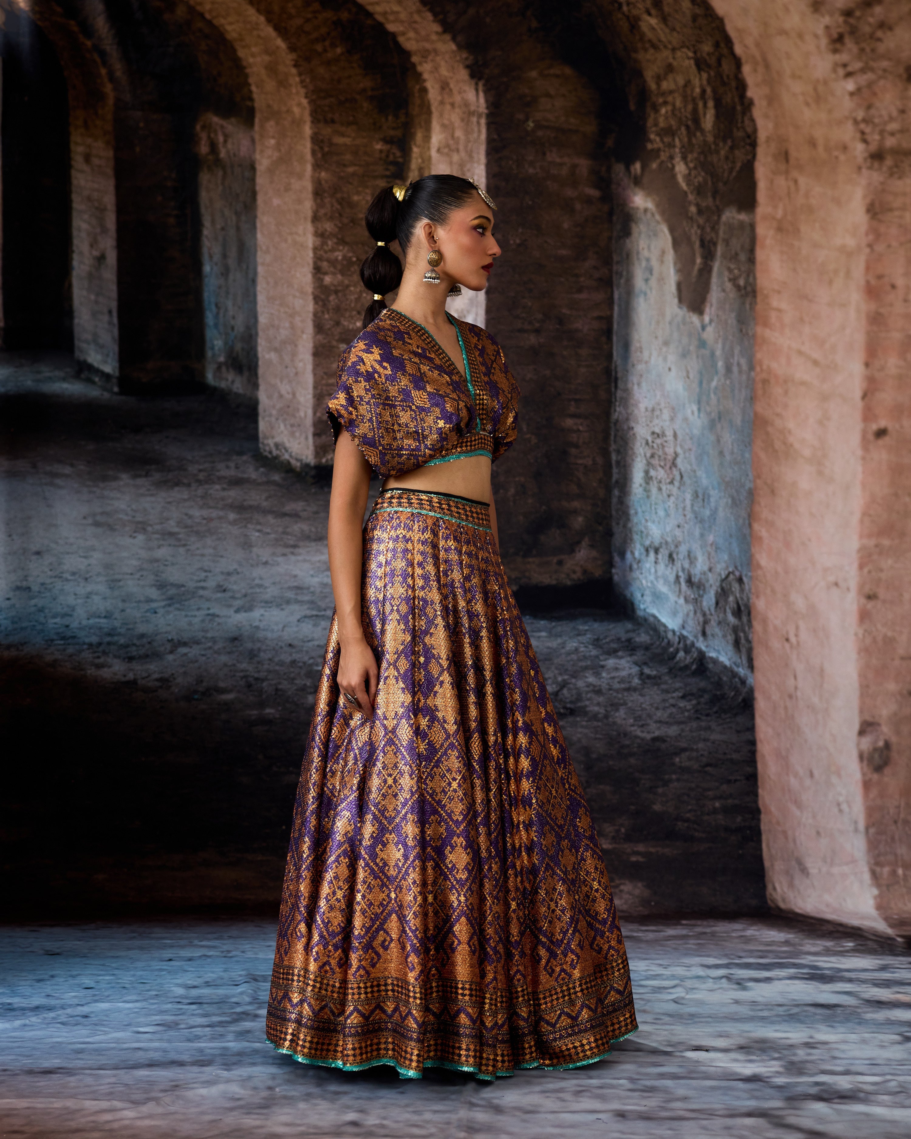 Bethari : Neerja/Leela - Purple/Copper