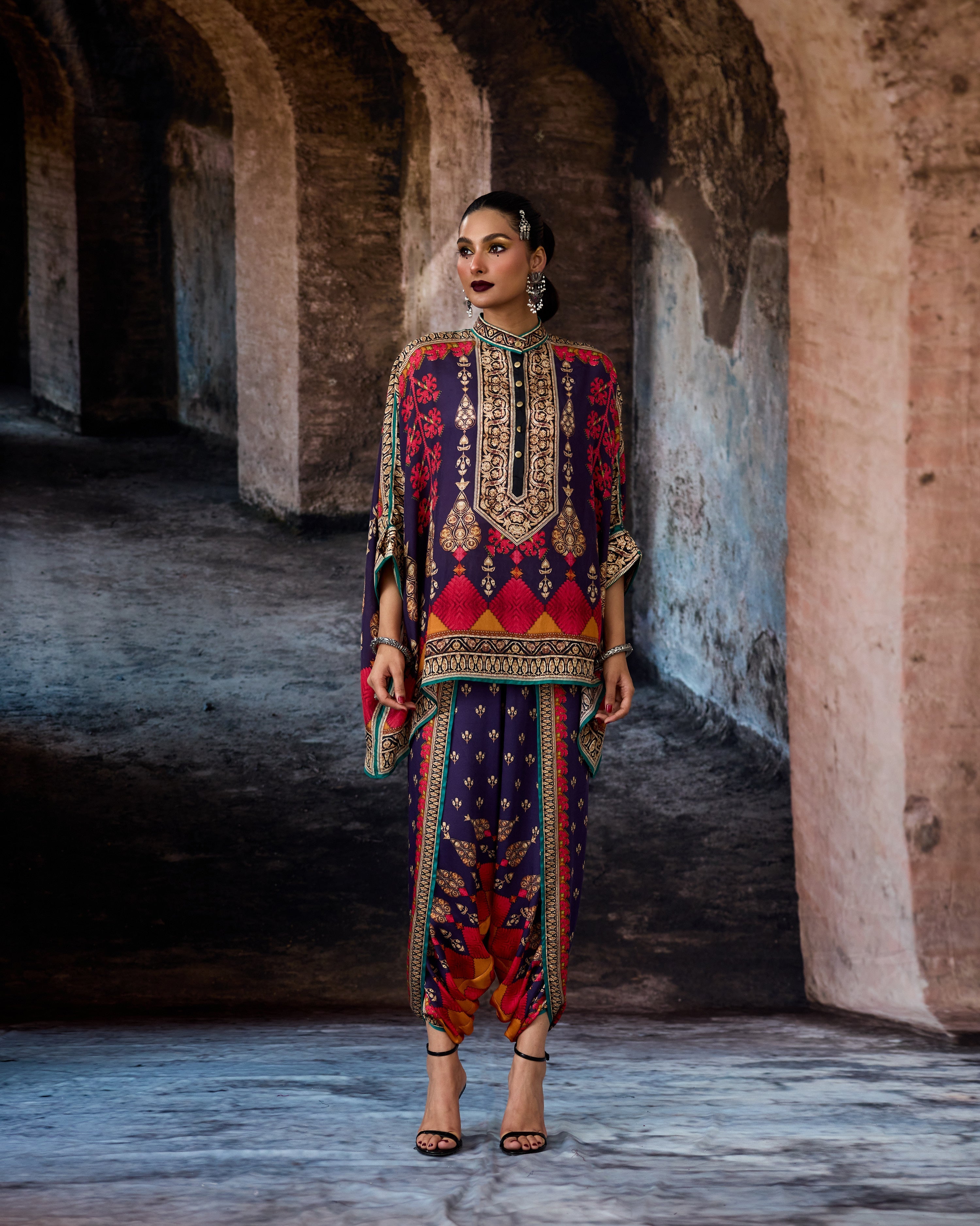 Bethari : Chanel/Sonth - Purple