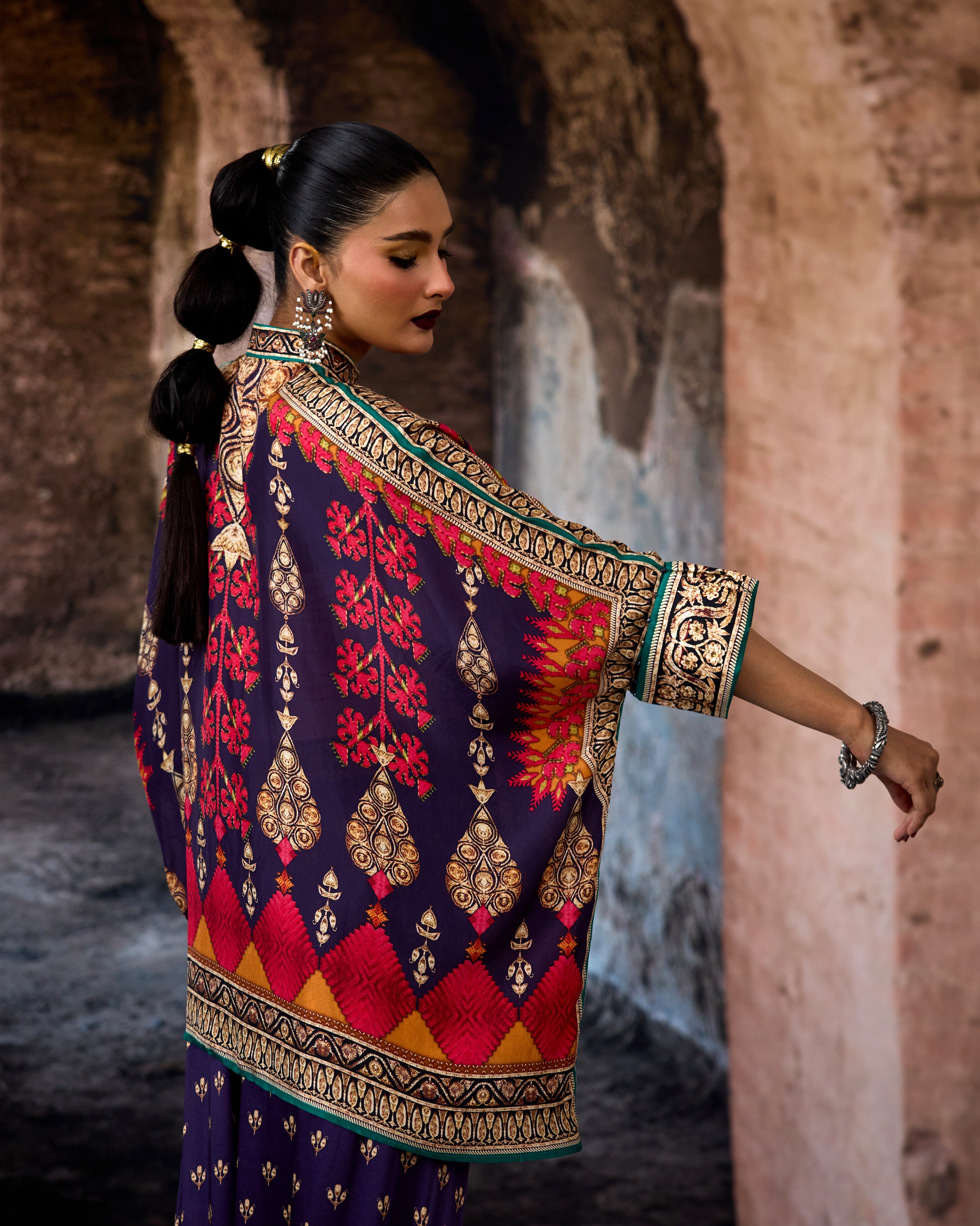 Bethari : Chanel/Sonth - Purple