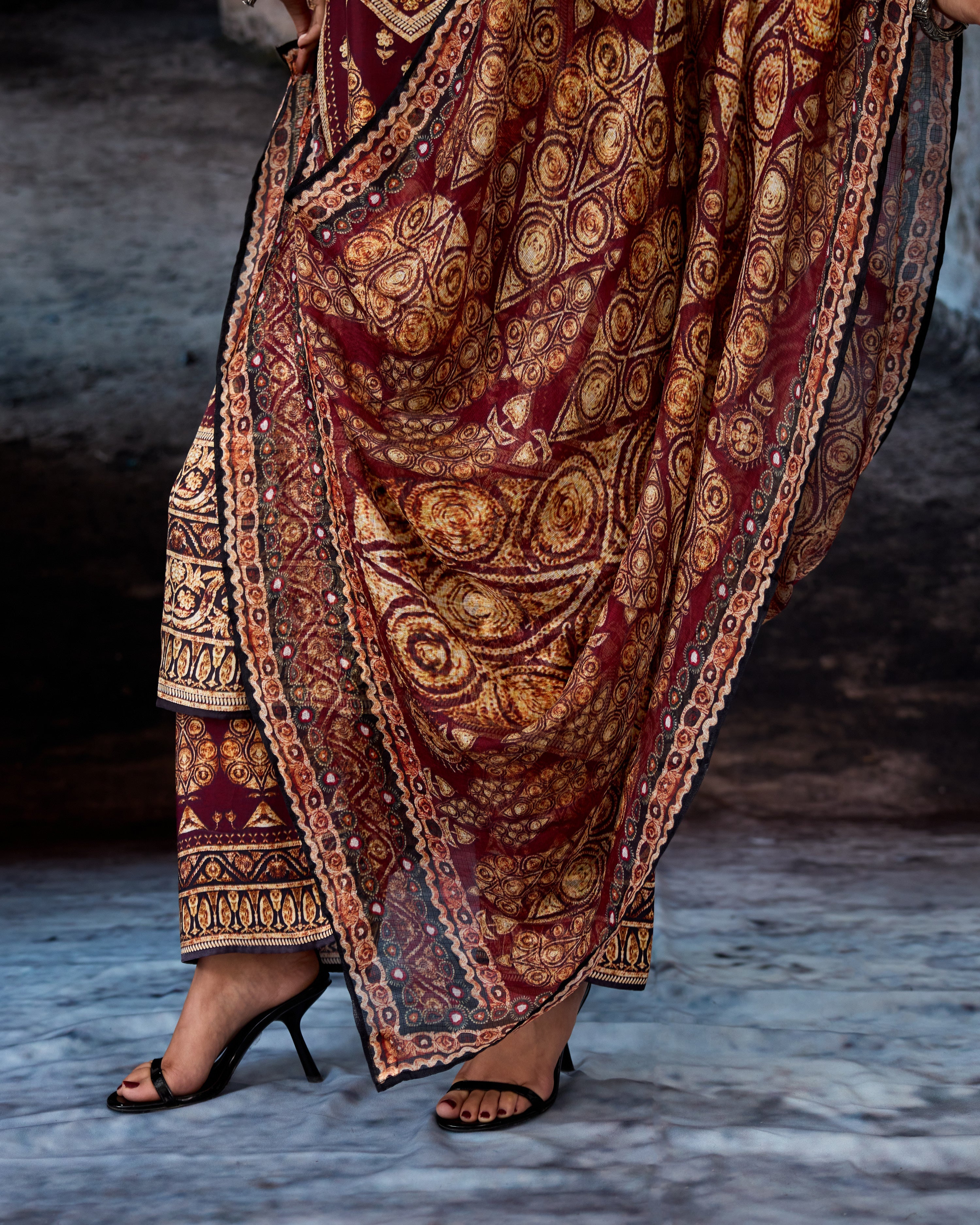 Bethari : Ramin - Maroon