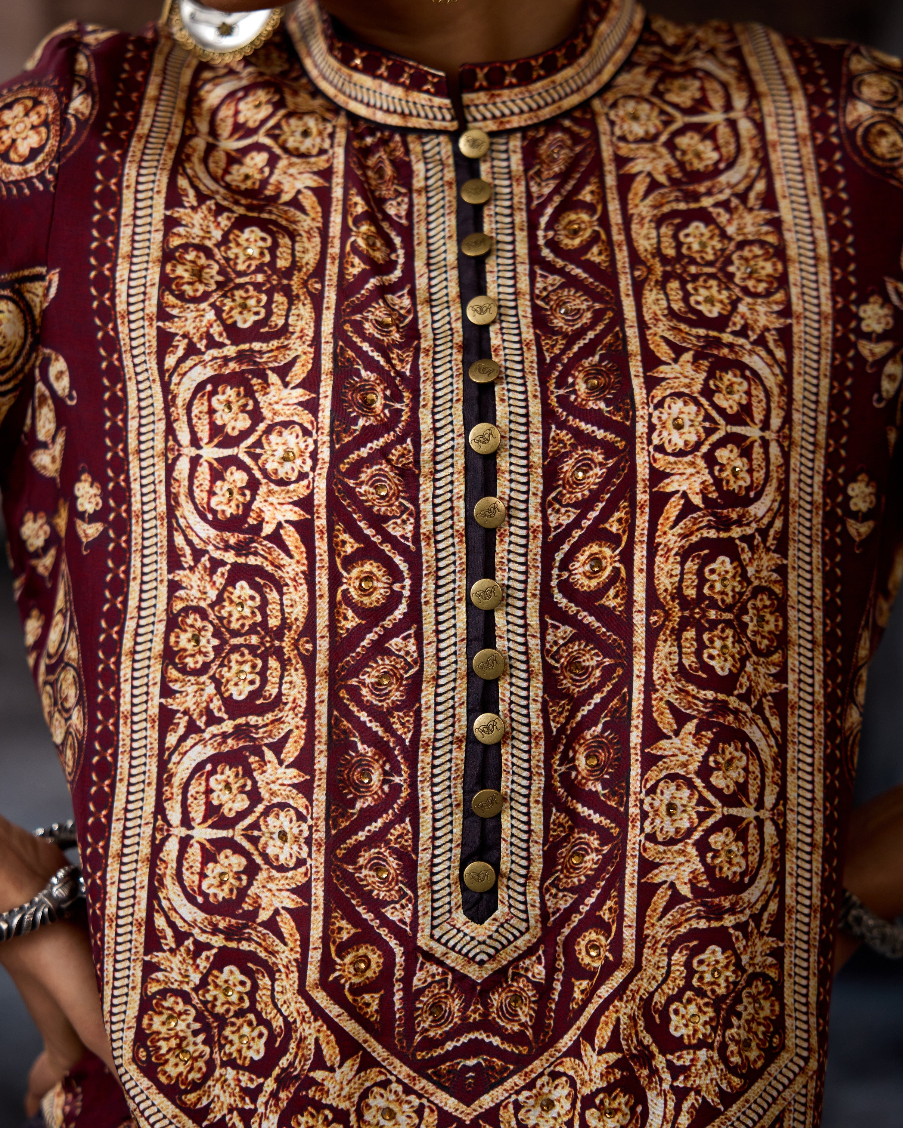 Bethari : Ramin - Maroon