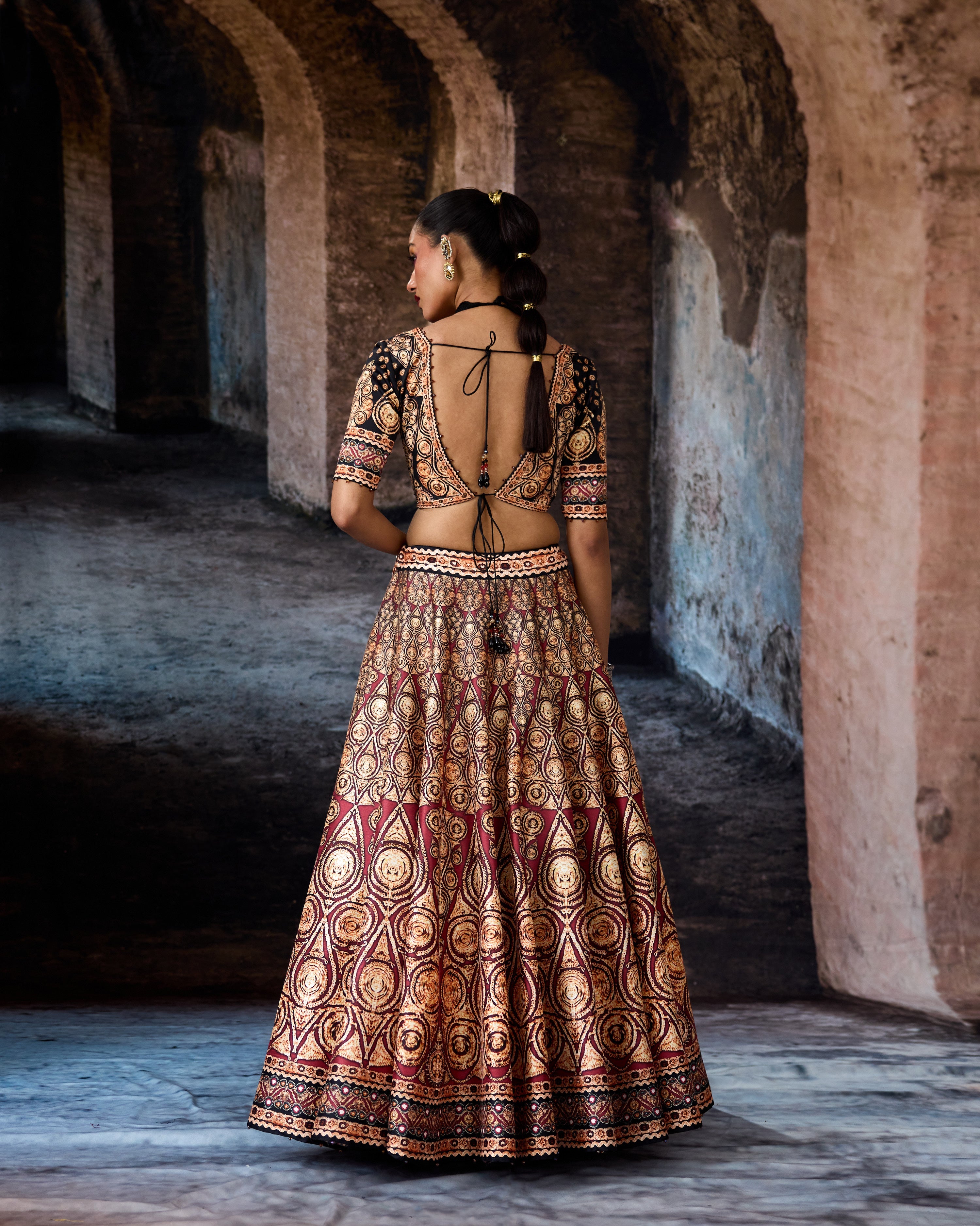 Bethari : Leela - Maroon