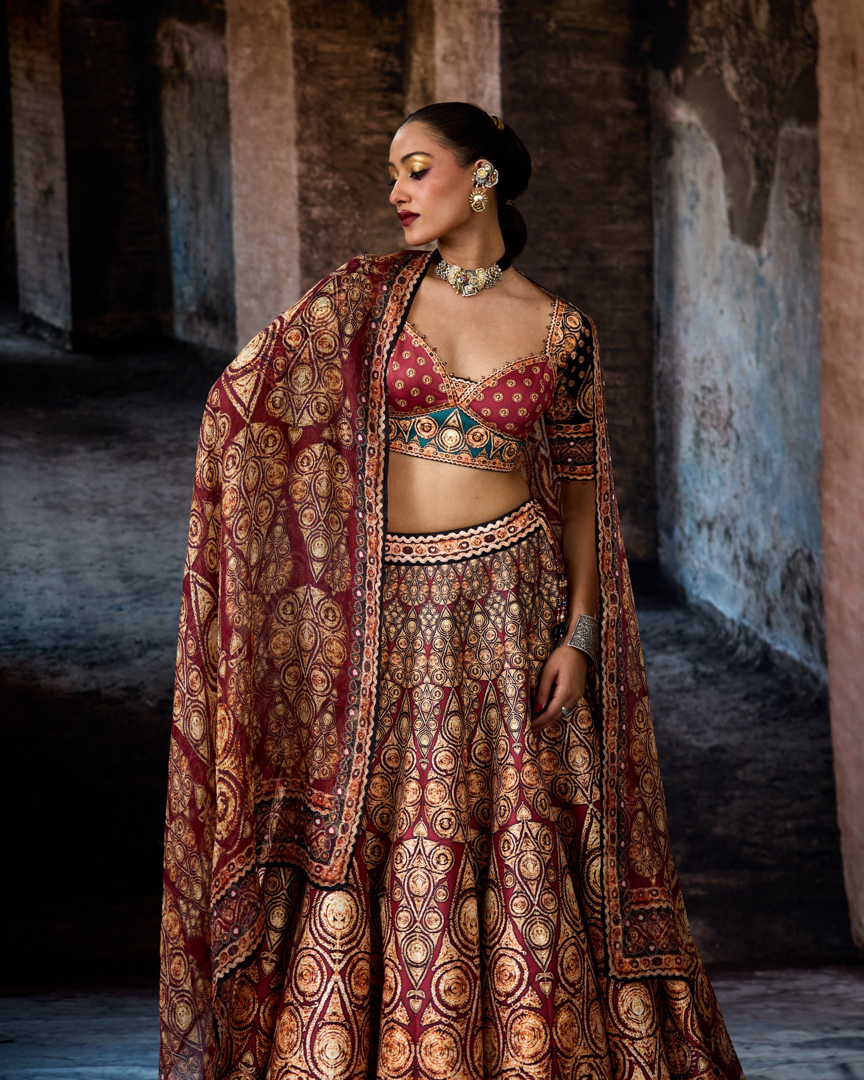 Bethari : Leela - Maroon