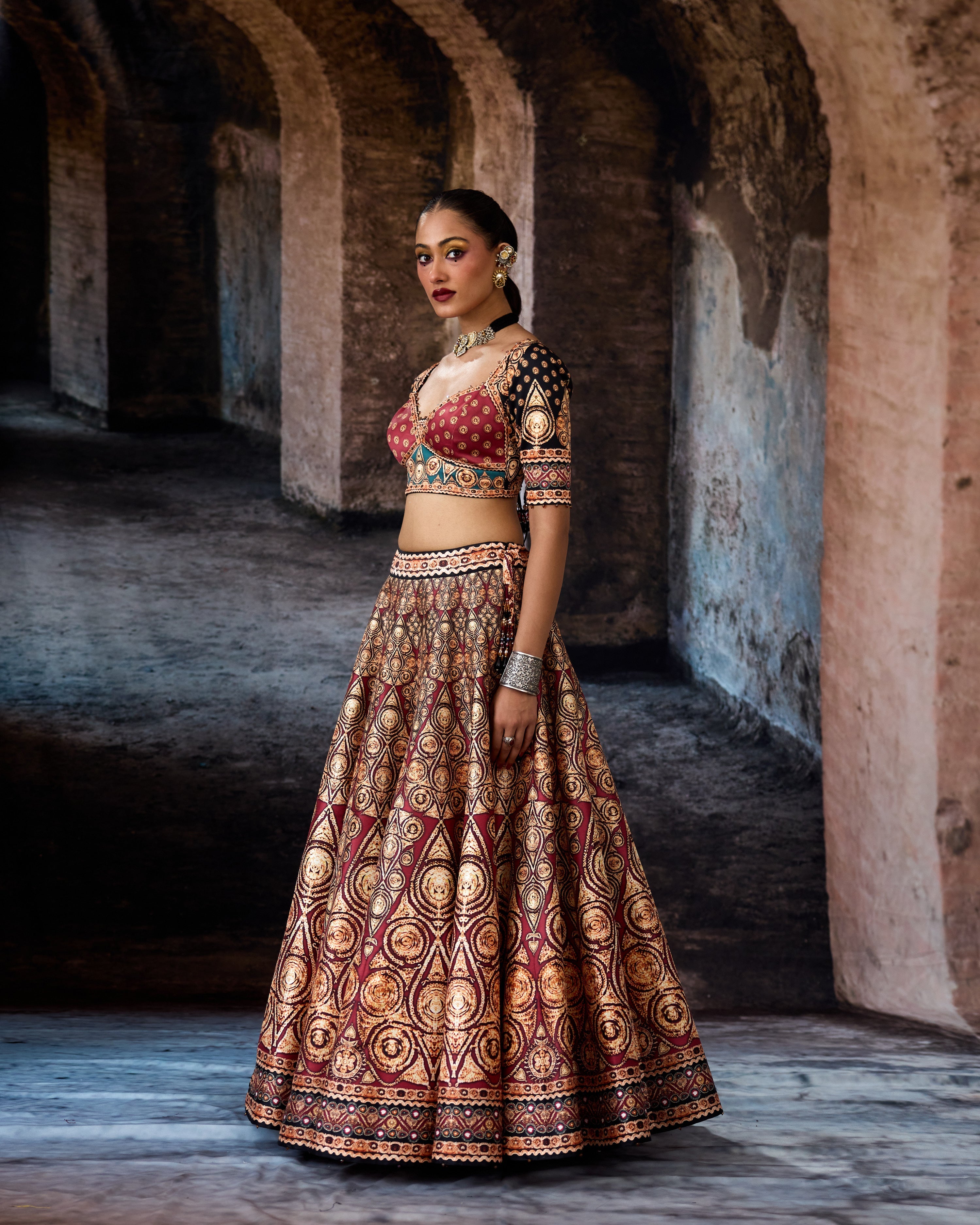 Bethari : Leela - Maroon