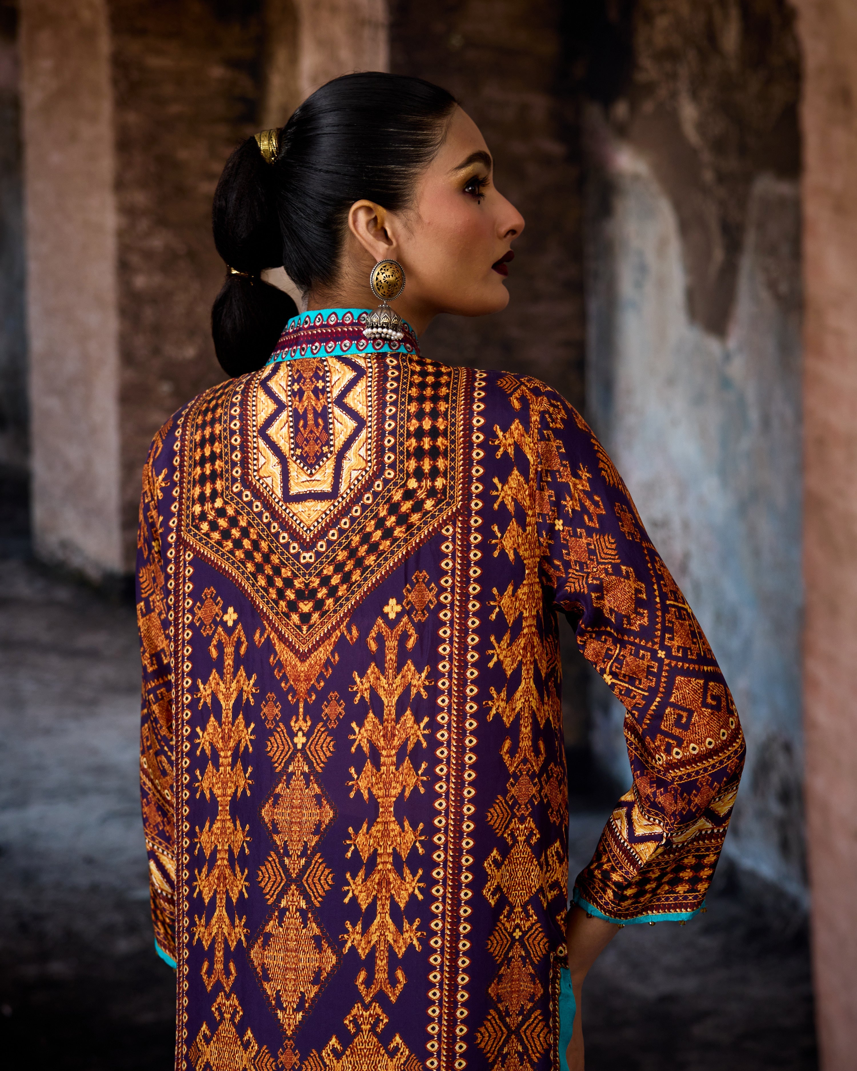 Bethari : Ramin - Purple/Gold