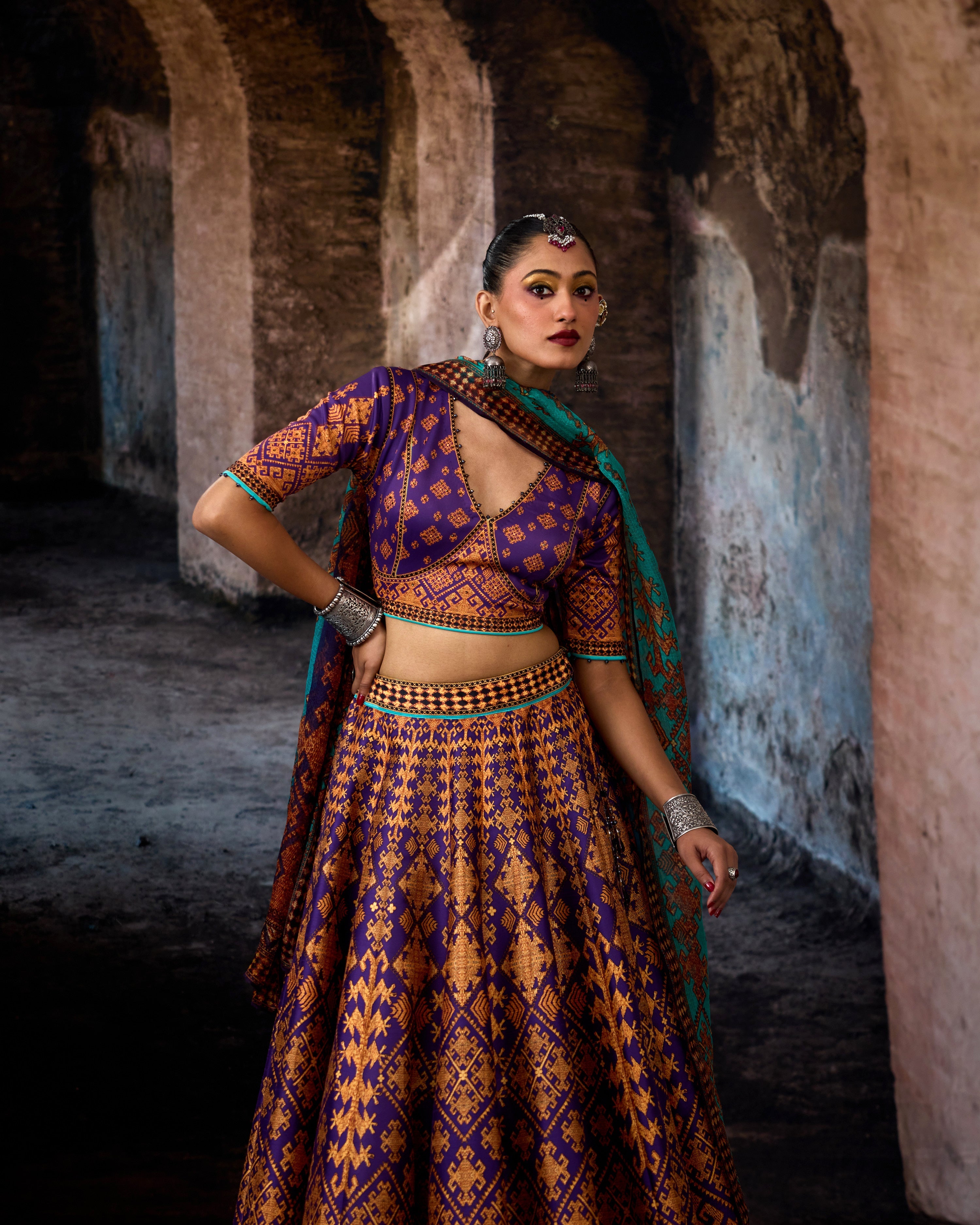 Bethari : Leela - Purple/Gold