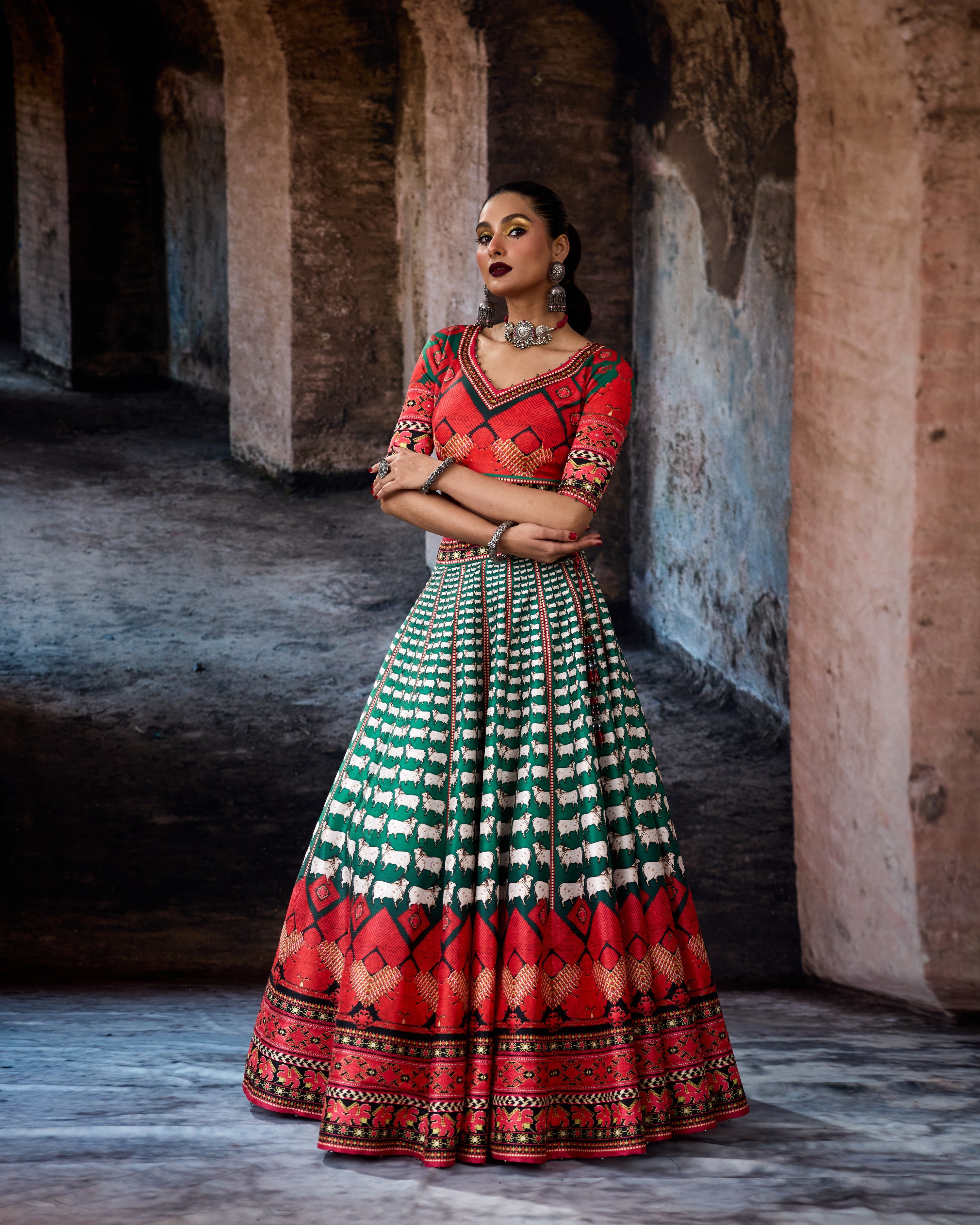 Bethari : Leela - Emerald/Red