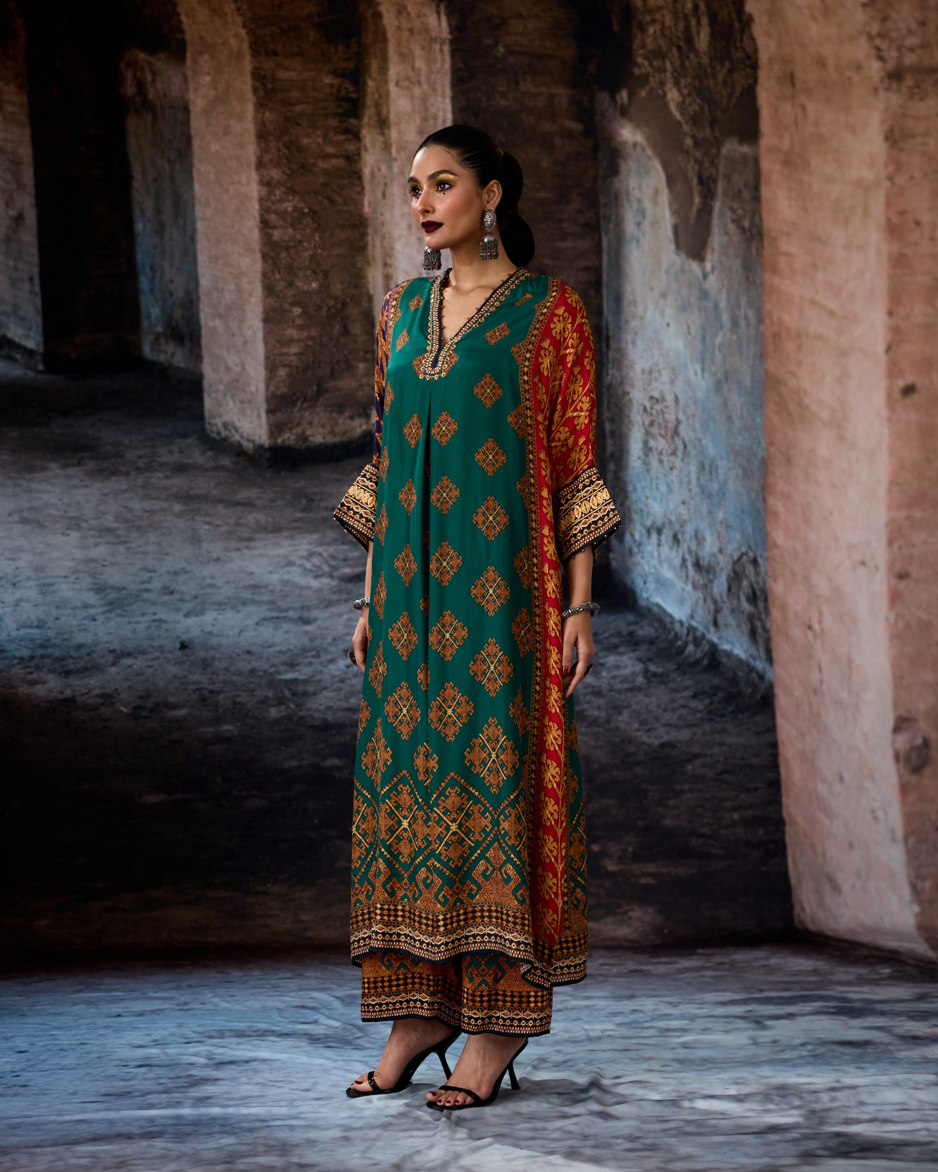 Bethari : Banera - Teal