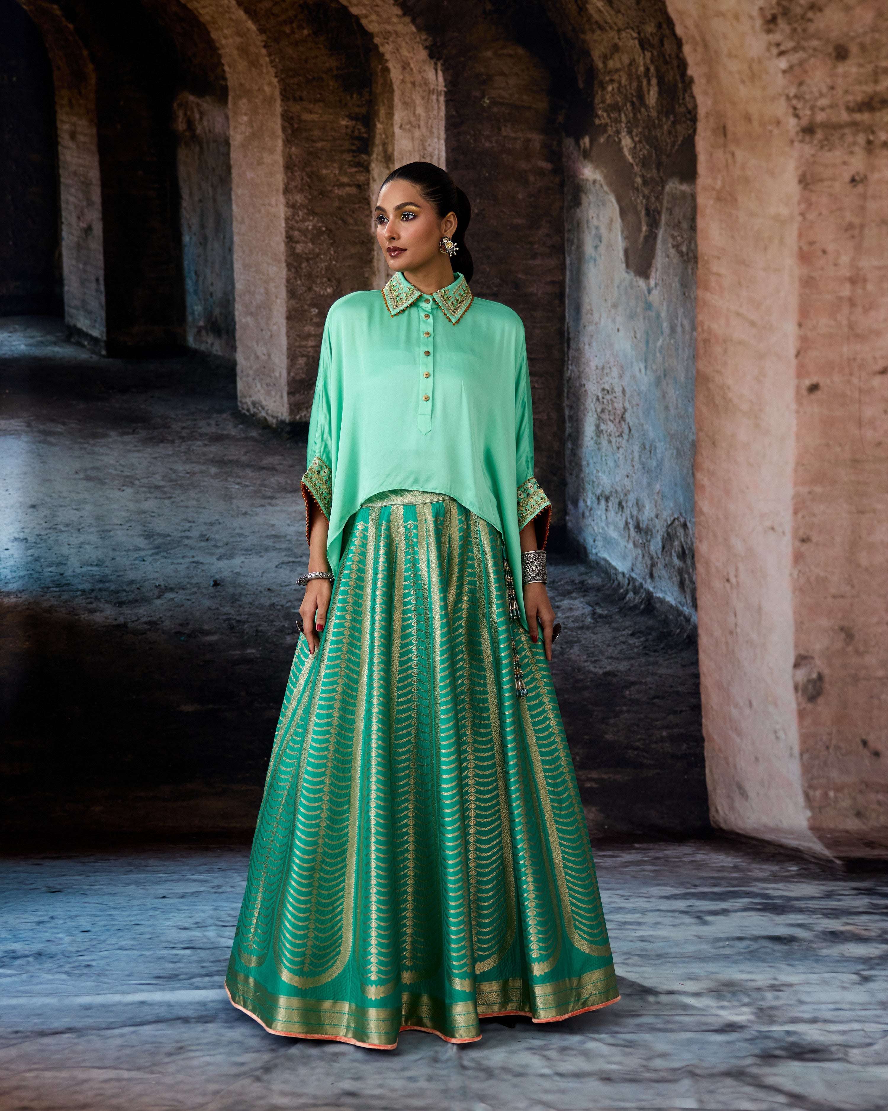 Bethari : Vanya/Leela - Jade