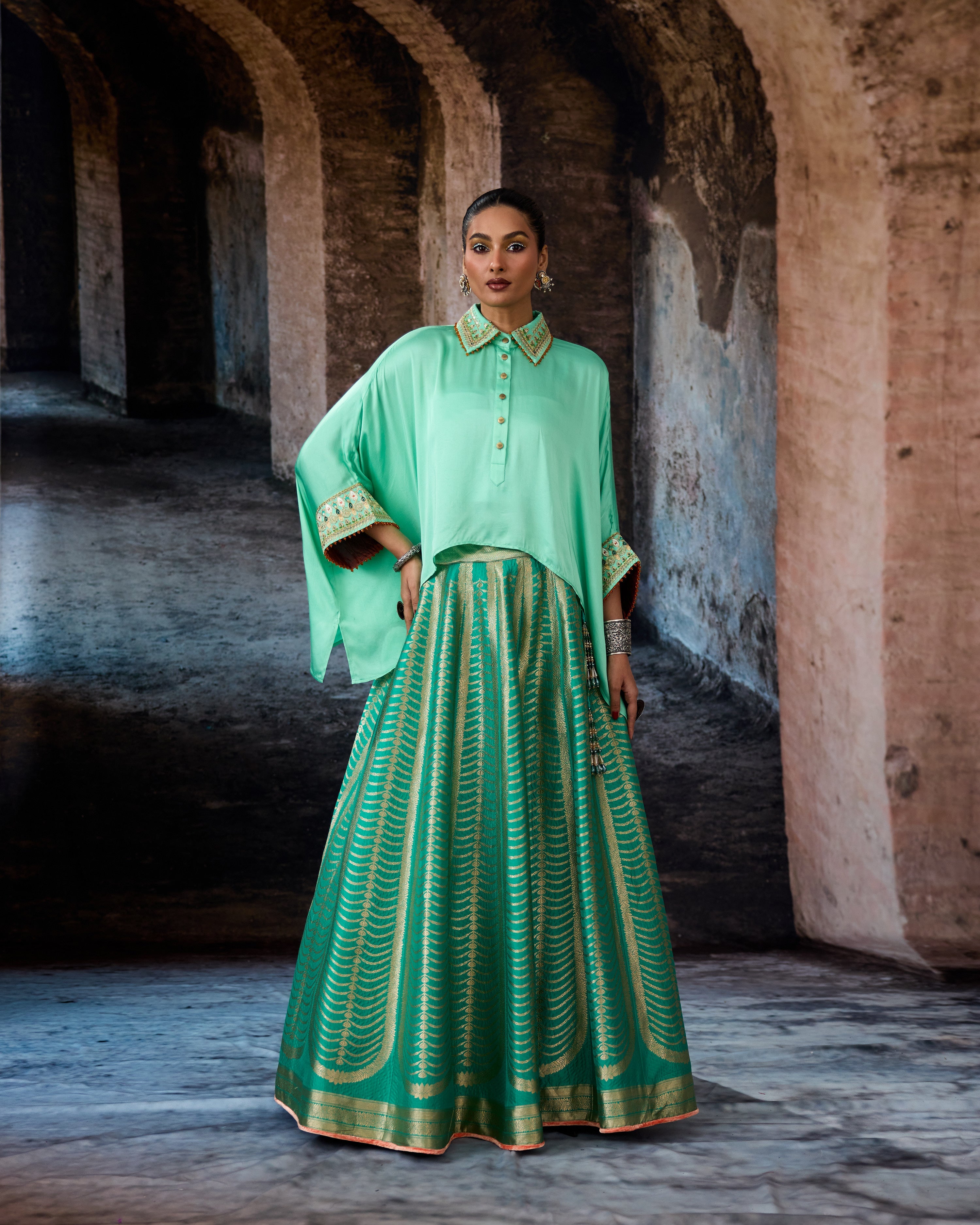 Bethari : Vanya/Leela - Jade