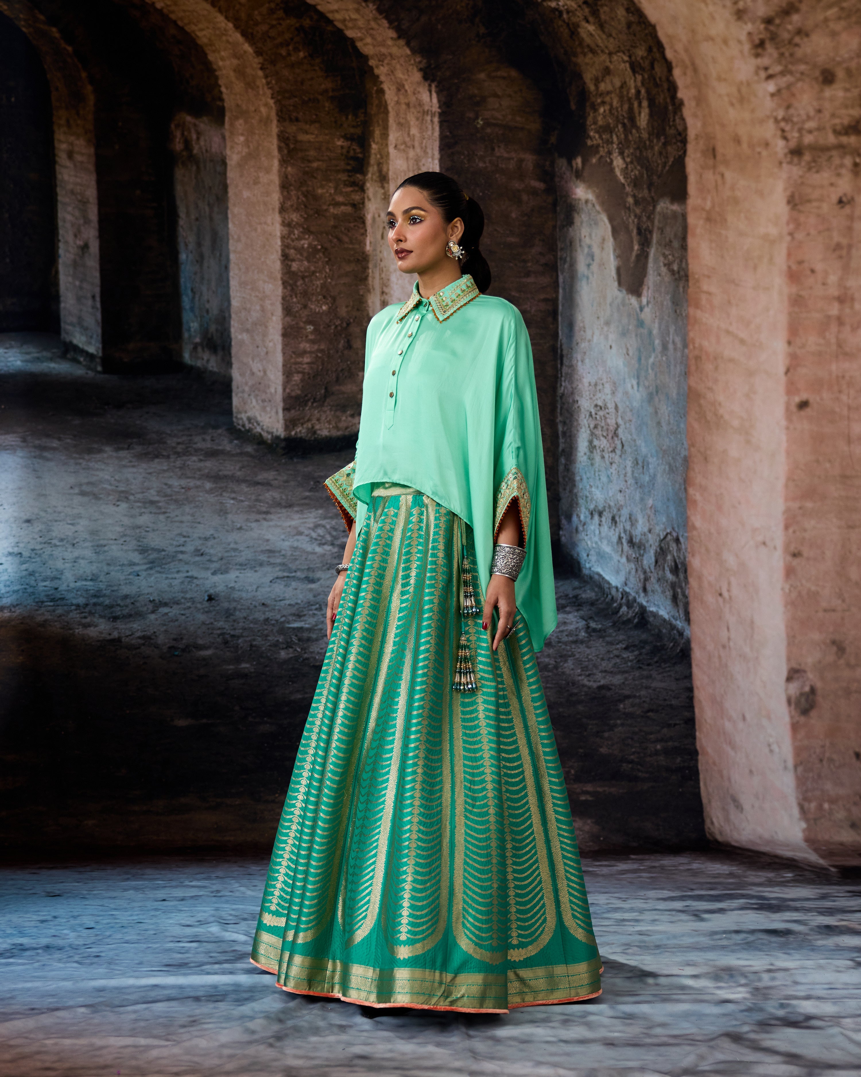 Bethari : Vanya/Leela - Jade