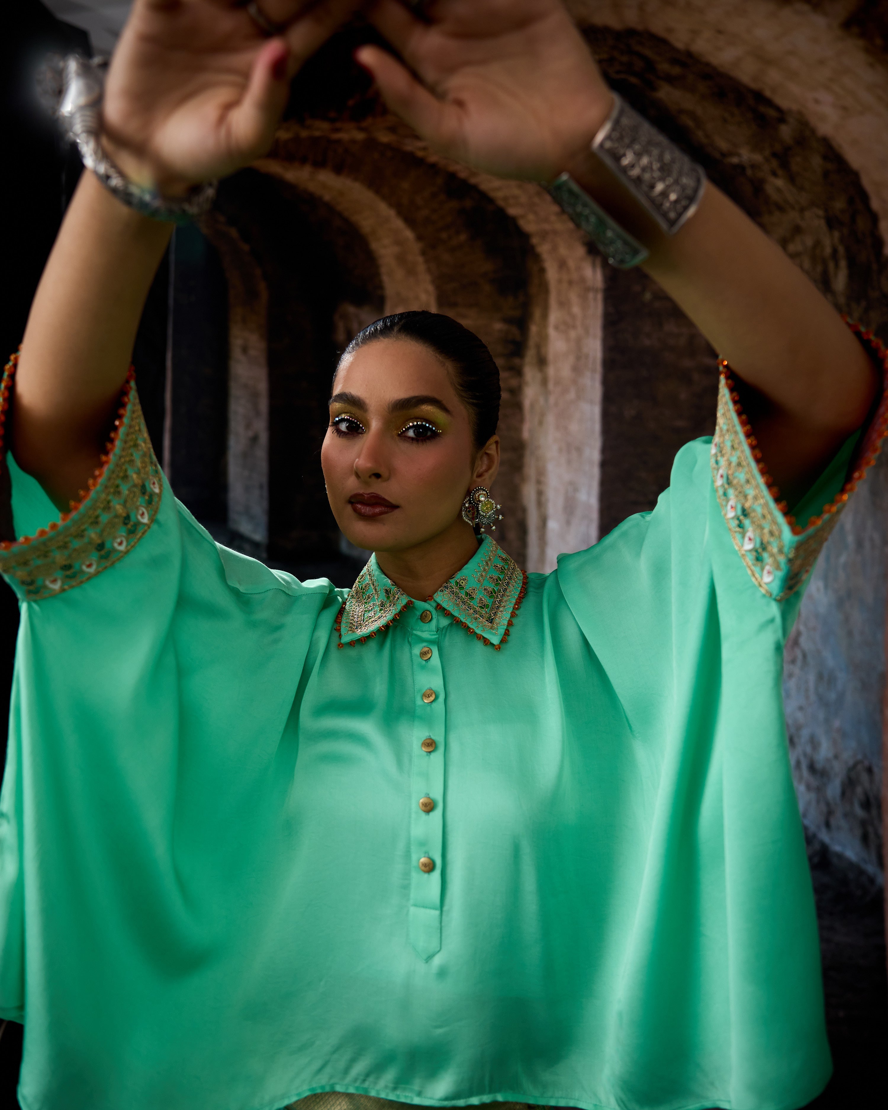 Bethari : Vanya/Leela - Jade