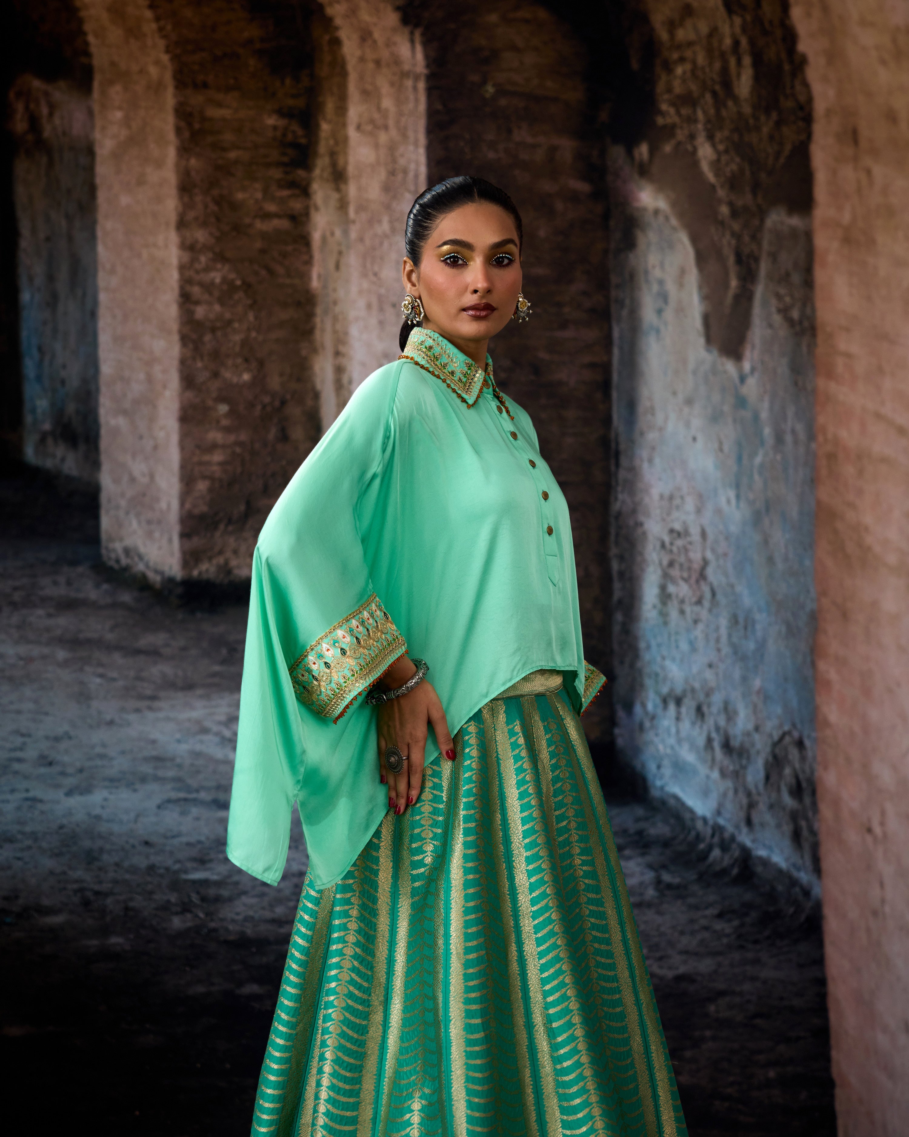 Bethari : Vanya/Leela - Jade