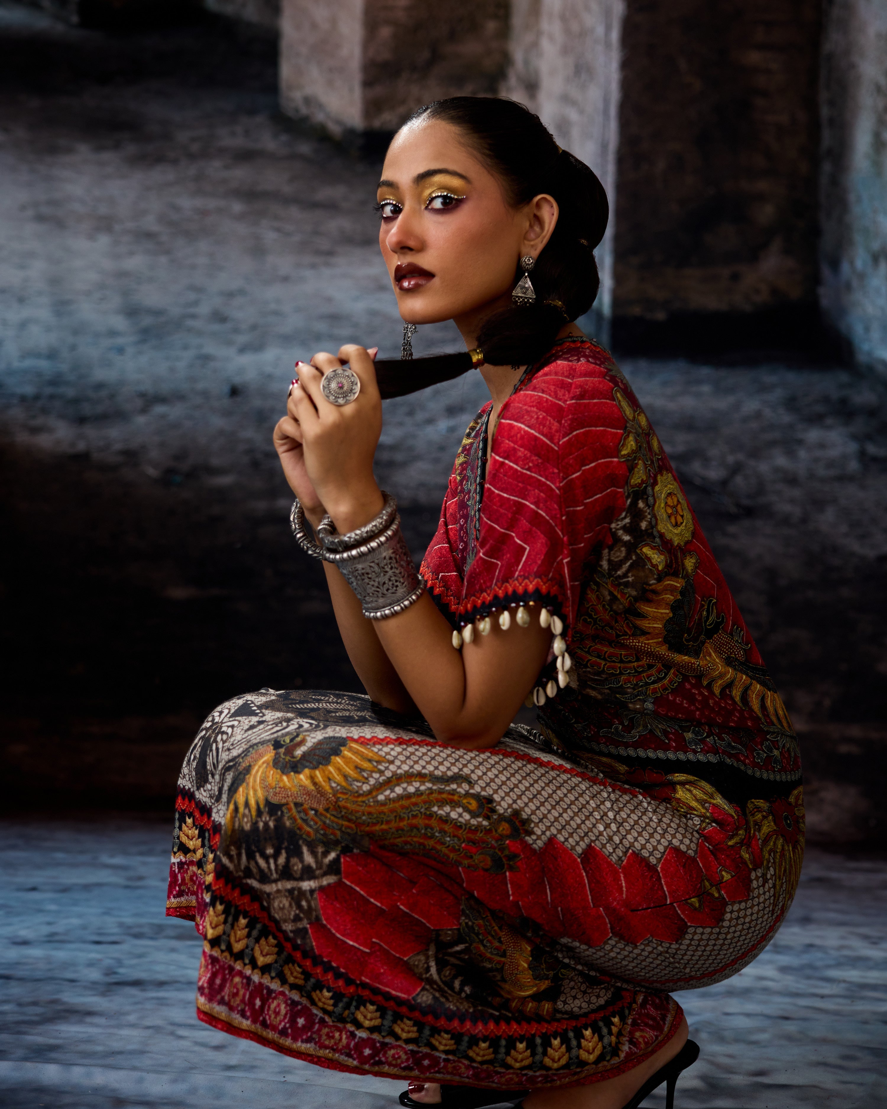 Bethari : Sabrina - Eggshell/Red
