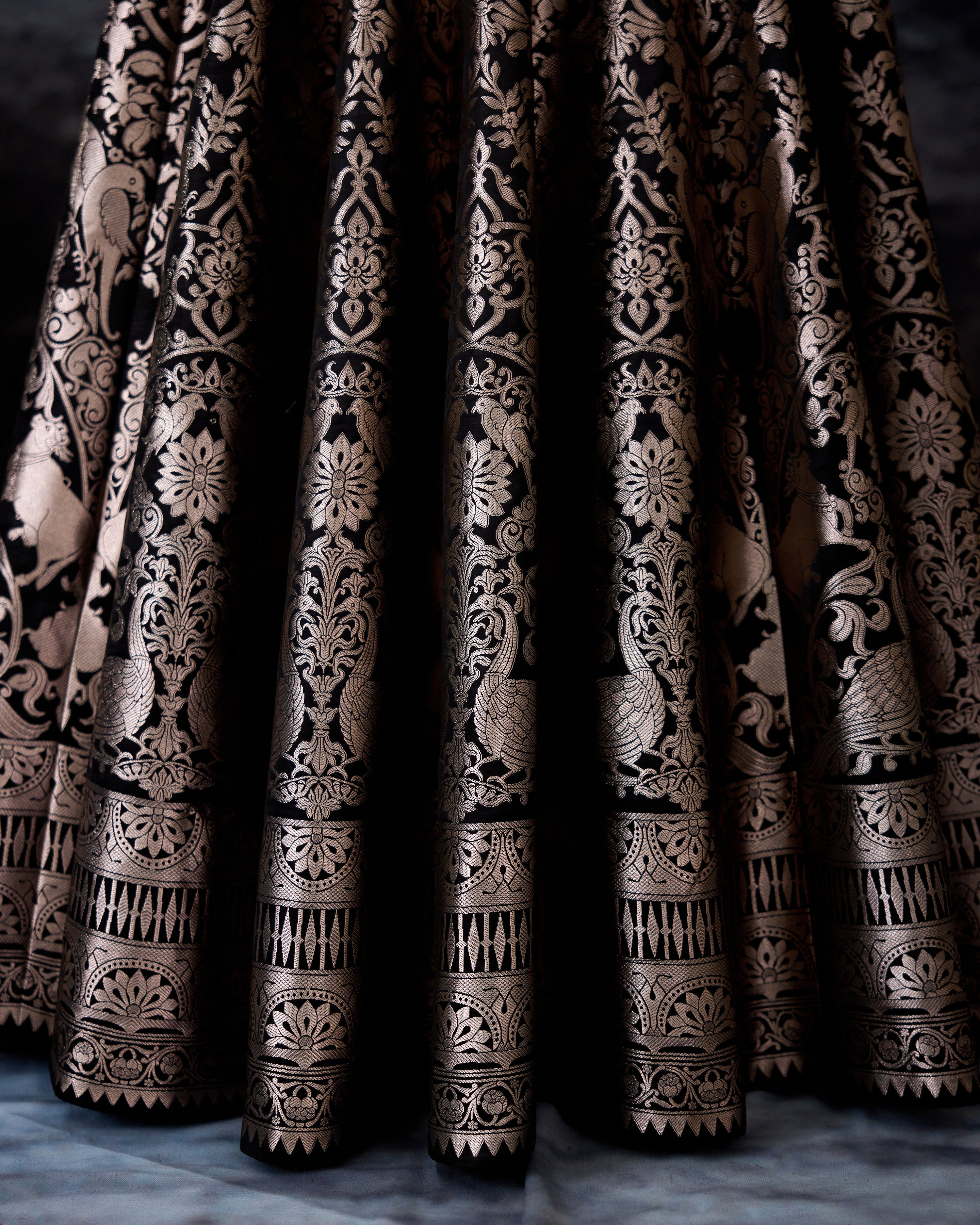 Bethari : Ravneet/Leela - Black