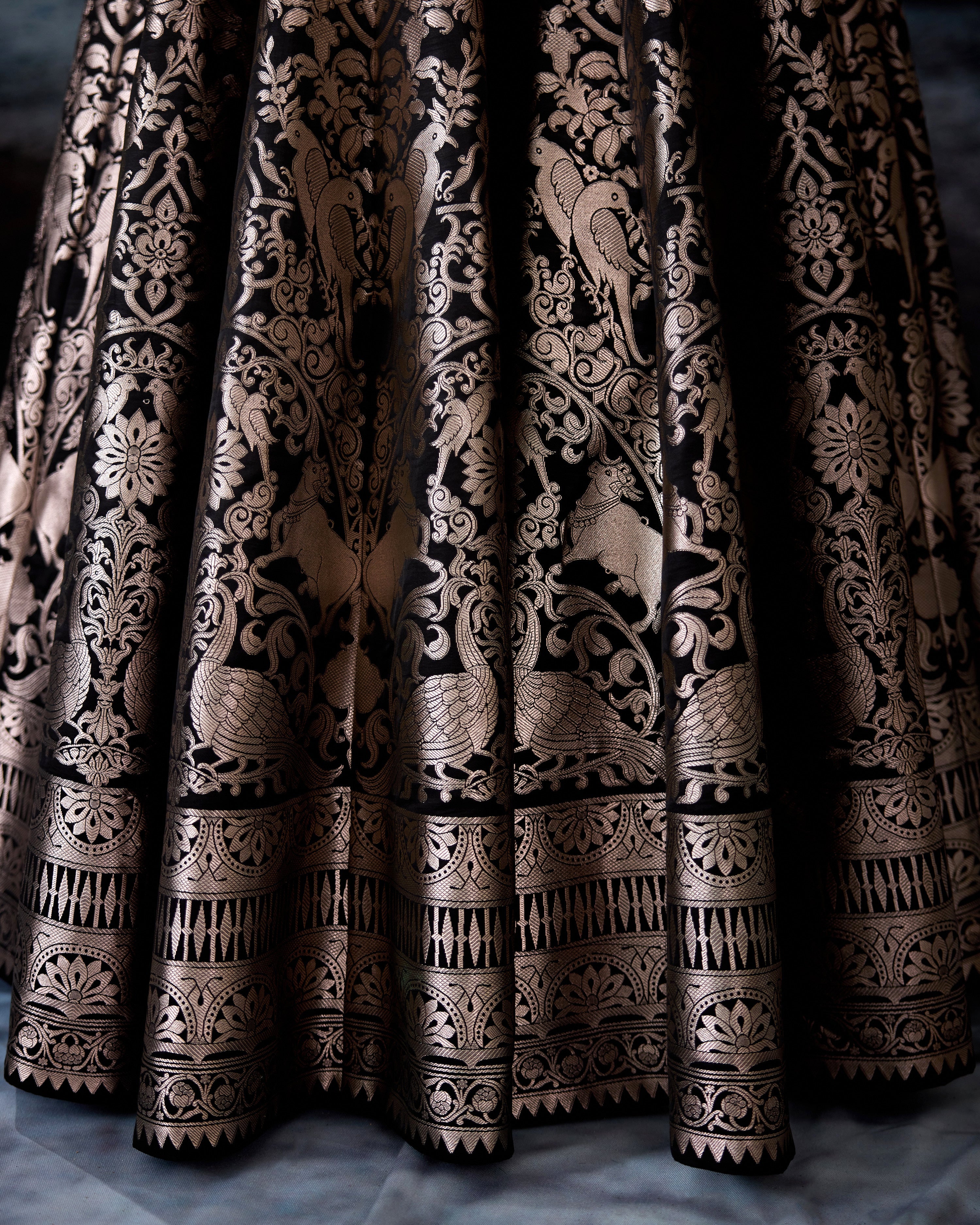 Bethari : Ravneet/Leela - Black