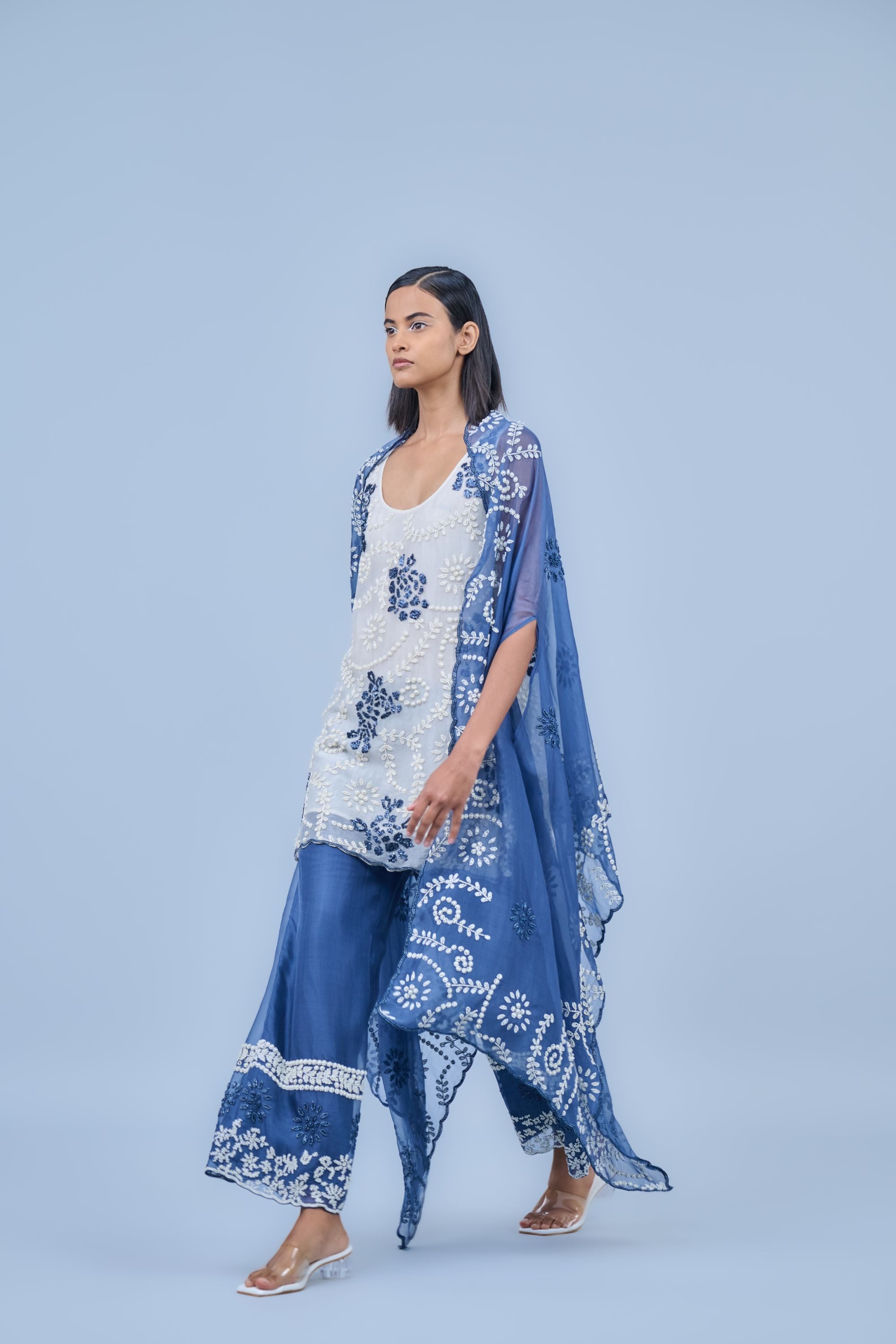 Space Spc Ec Silk Organza Cape