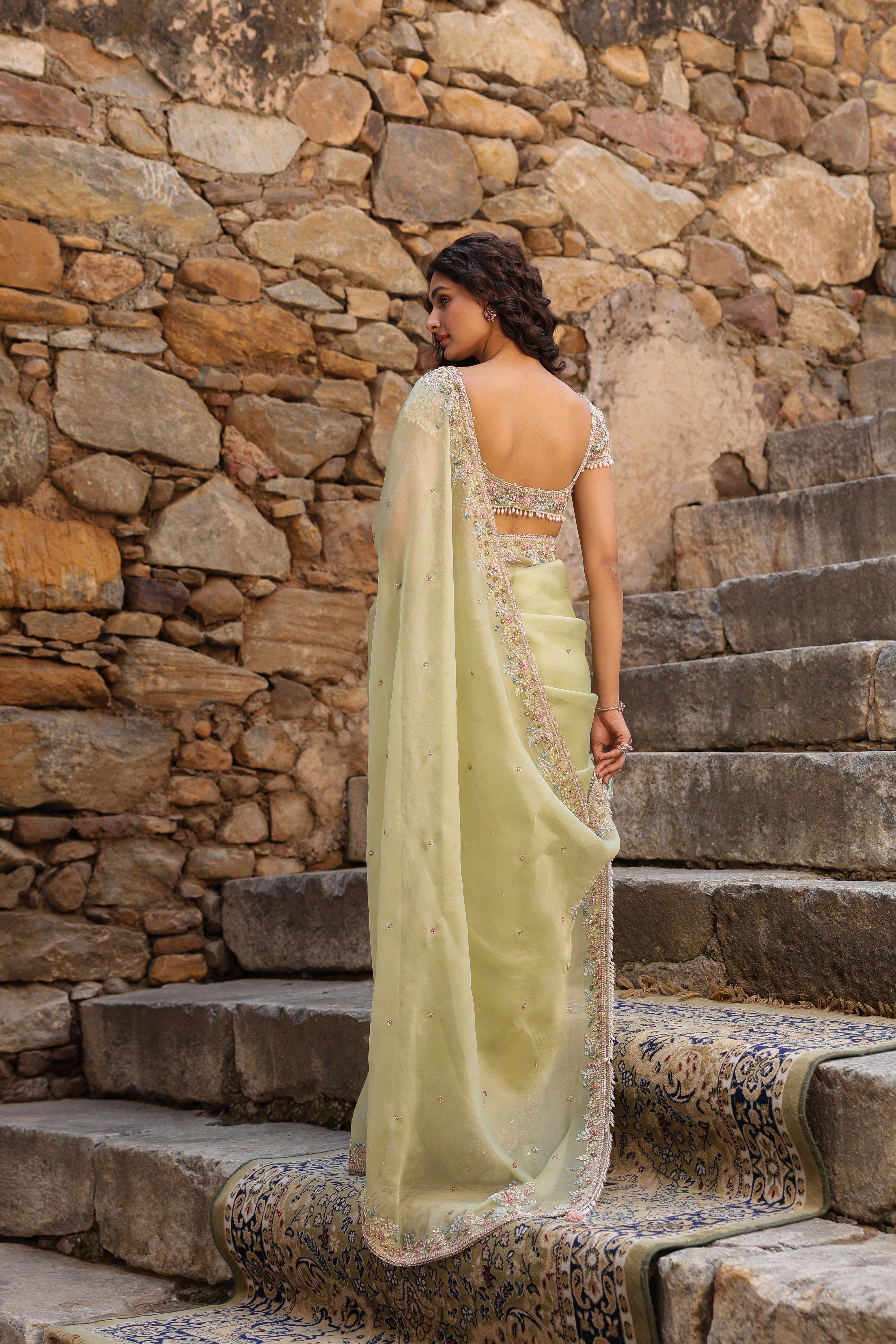 Vaayu Green Multicolor Border Saree Set