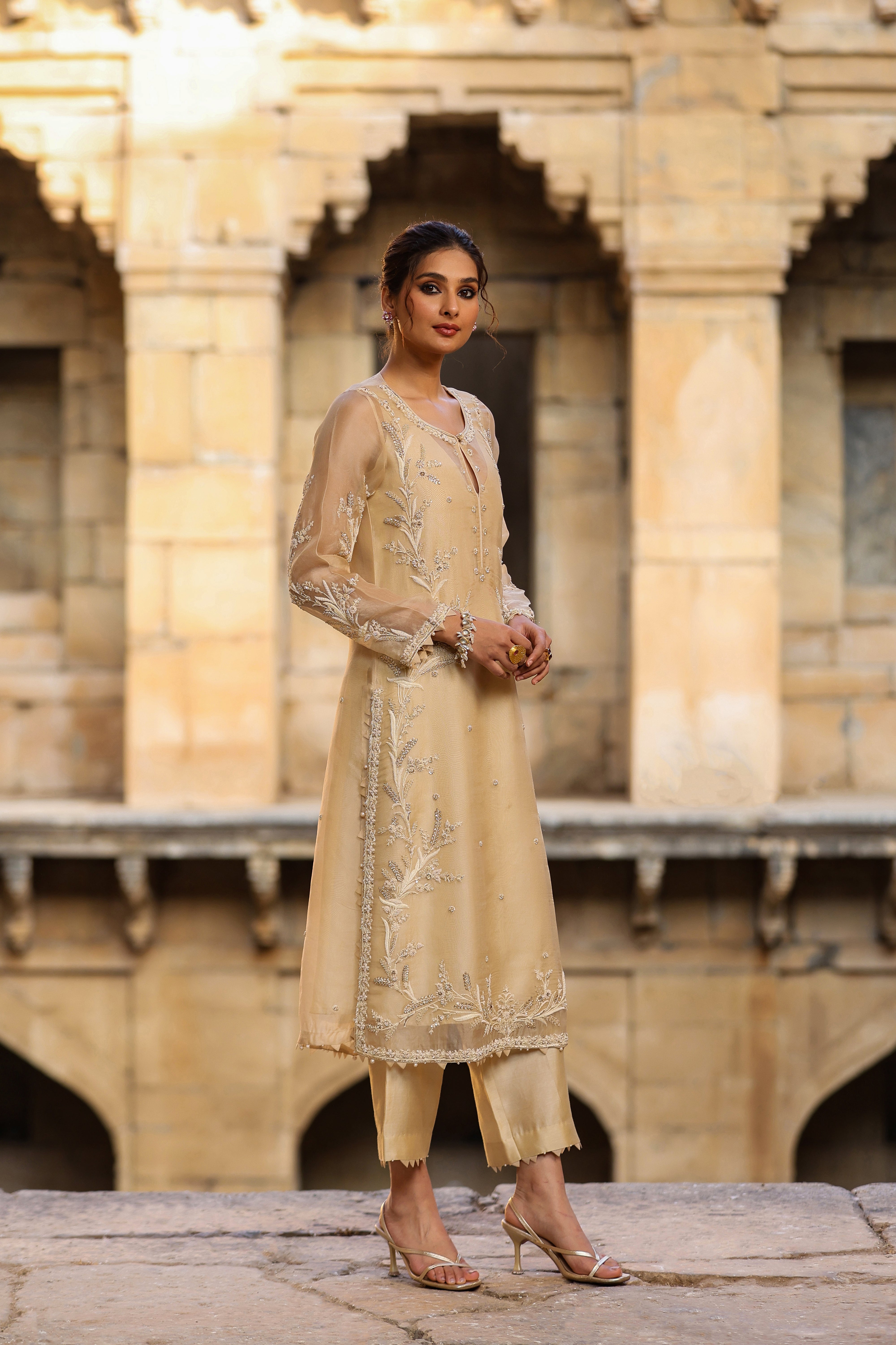 Vaayu Beige Phool Patti Kurta Set