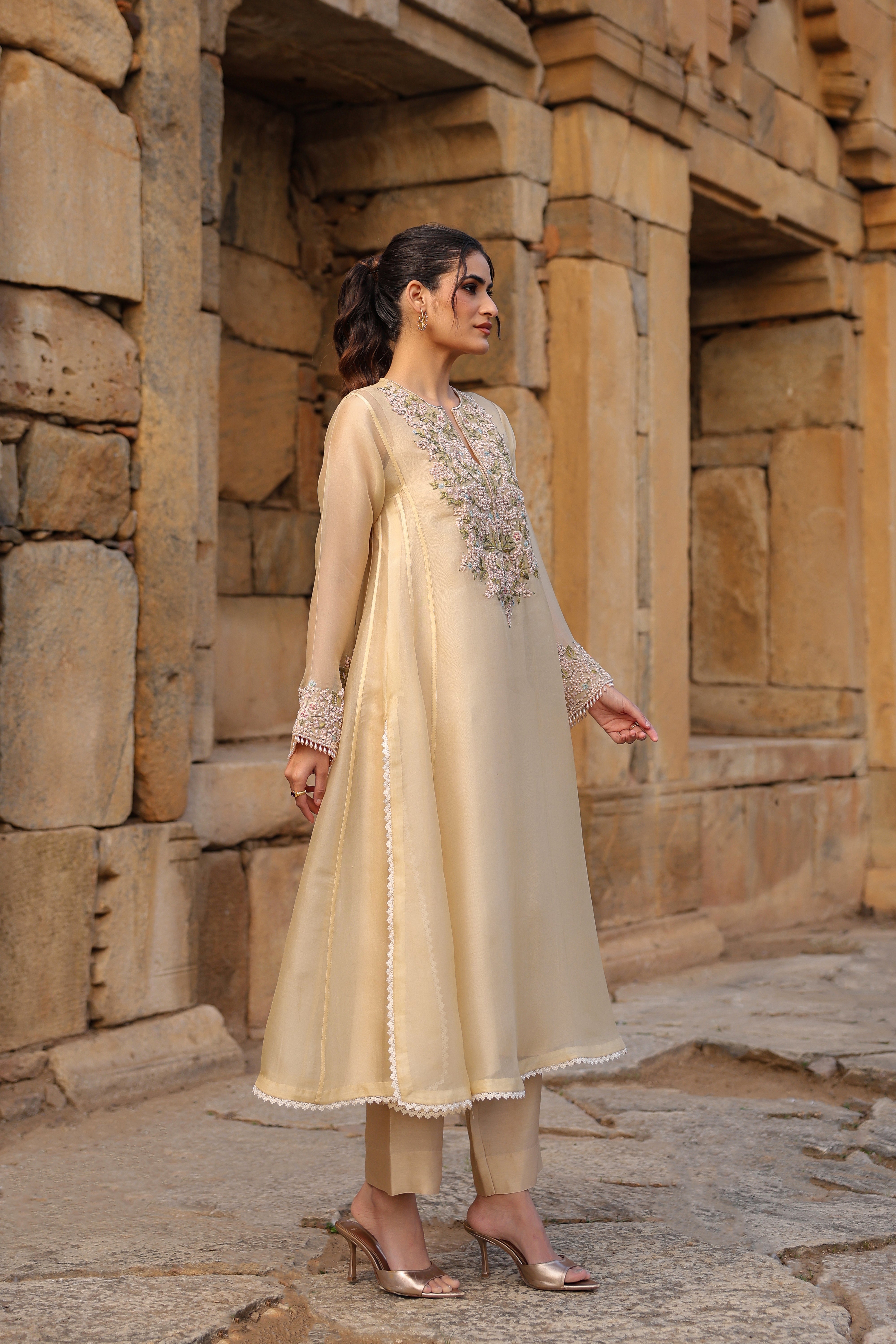 Vaayu Beige Pheran Kurta Set