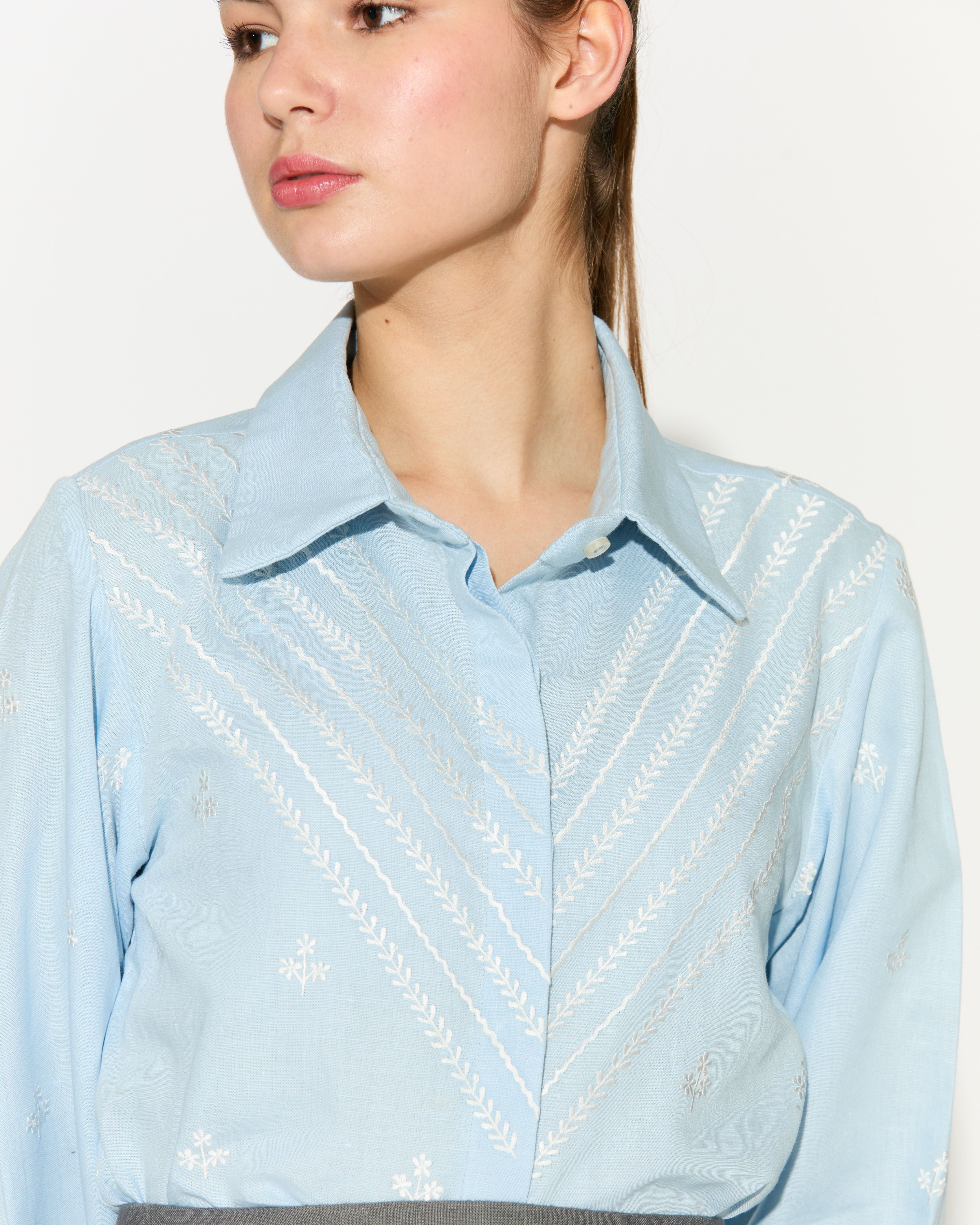 LIGHT BLUE EMBROIDERED SHIRT
