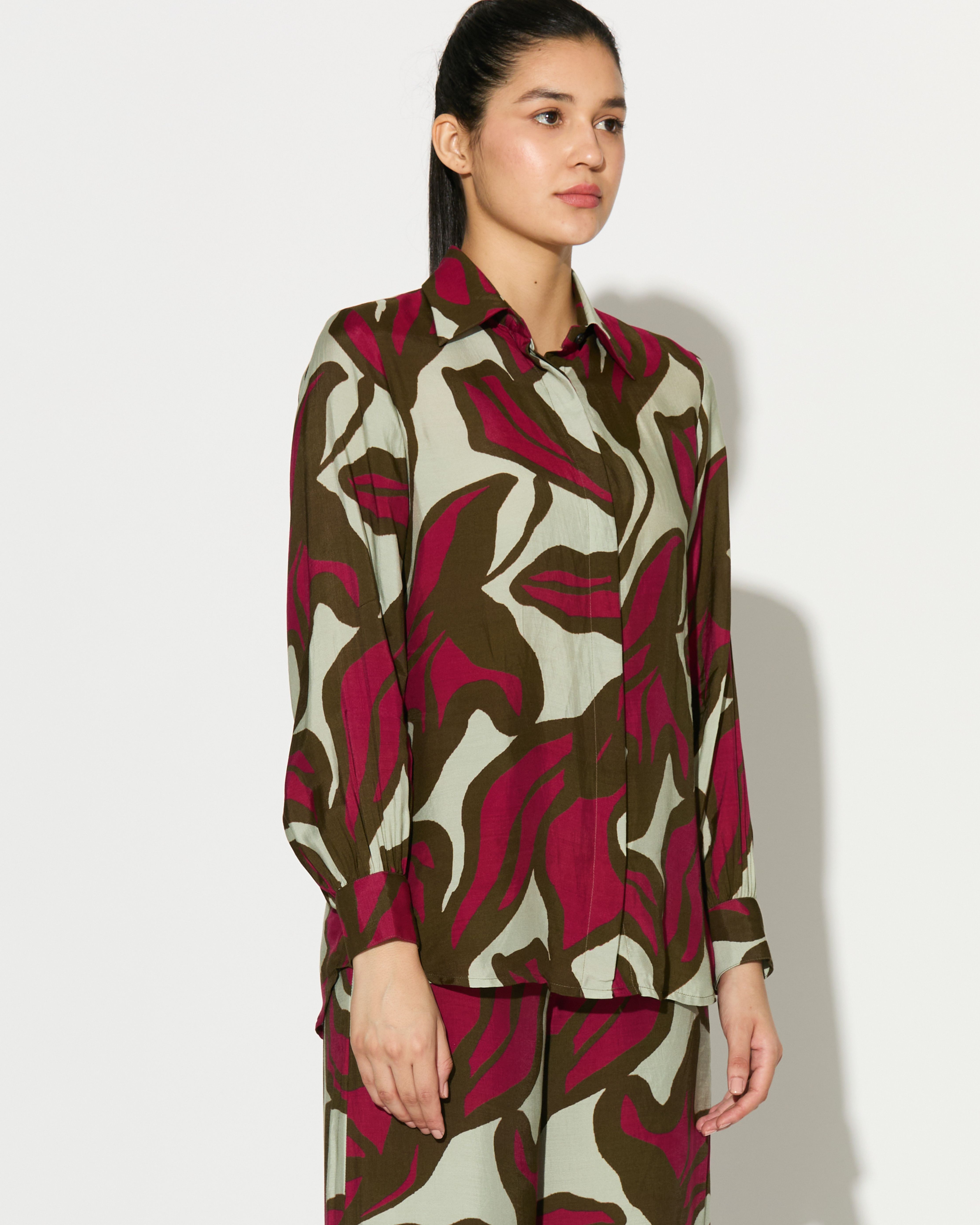 BEIGE, PINK AND GREEN FLORAL SHIRT