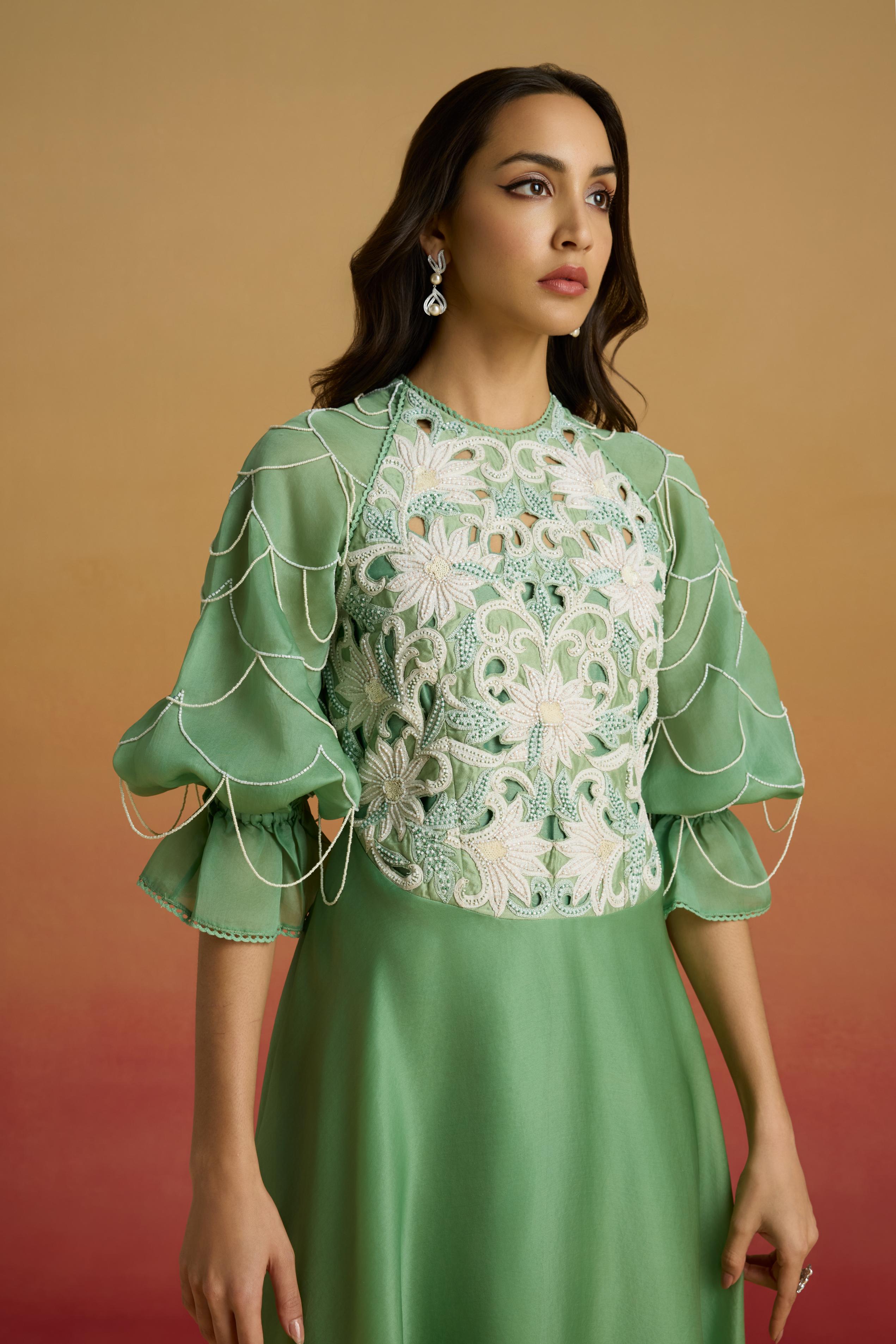 SAGE GREEN CONTRAST FLOUNCE DRESS