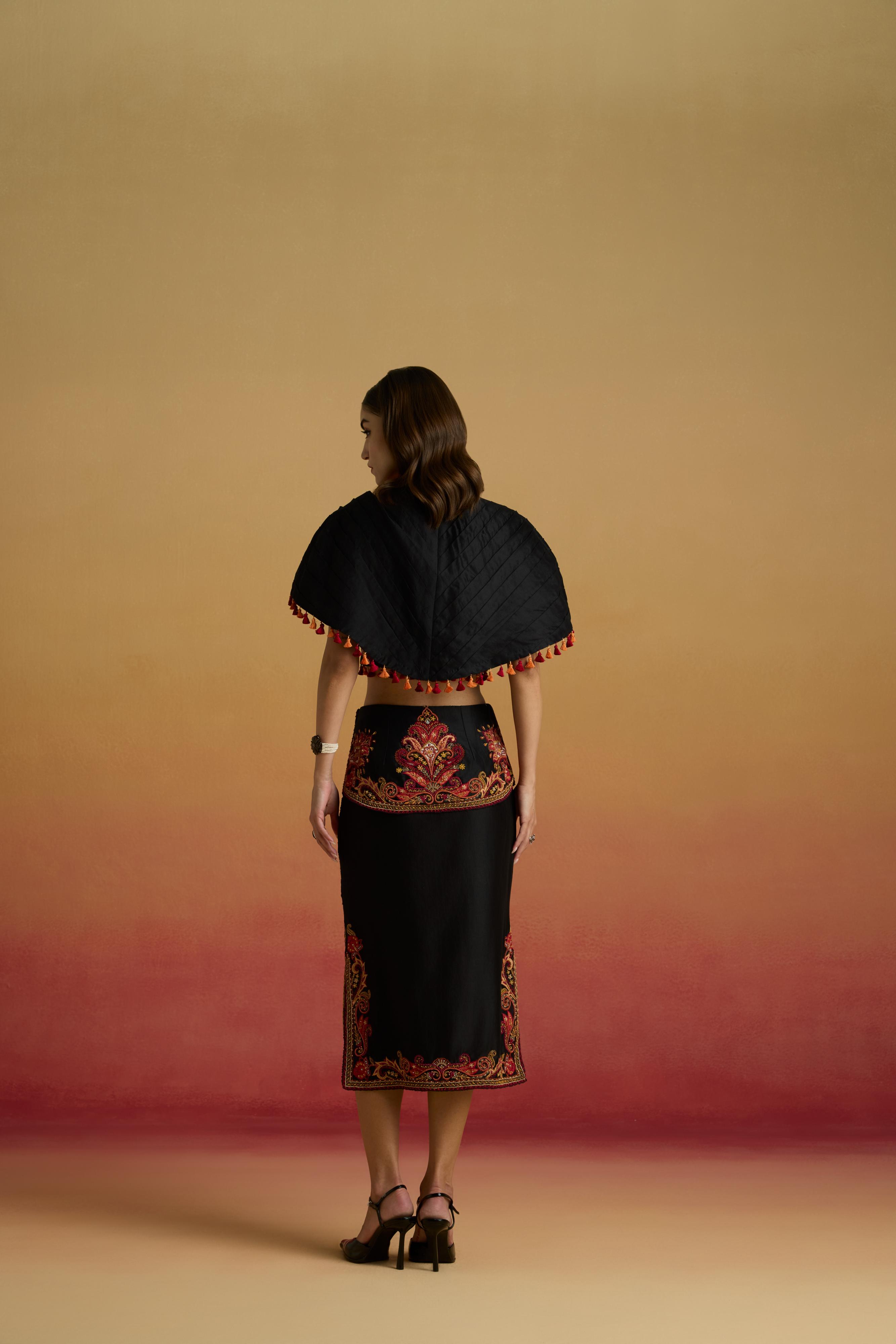 BLACK ASSYMETRIC LAYERED SKIRT