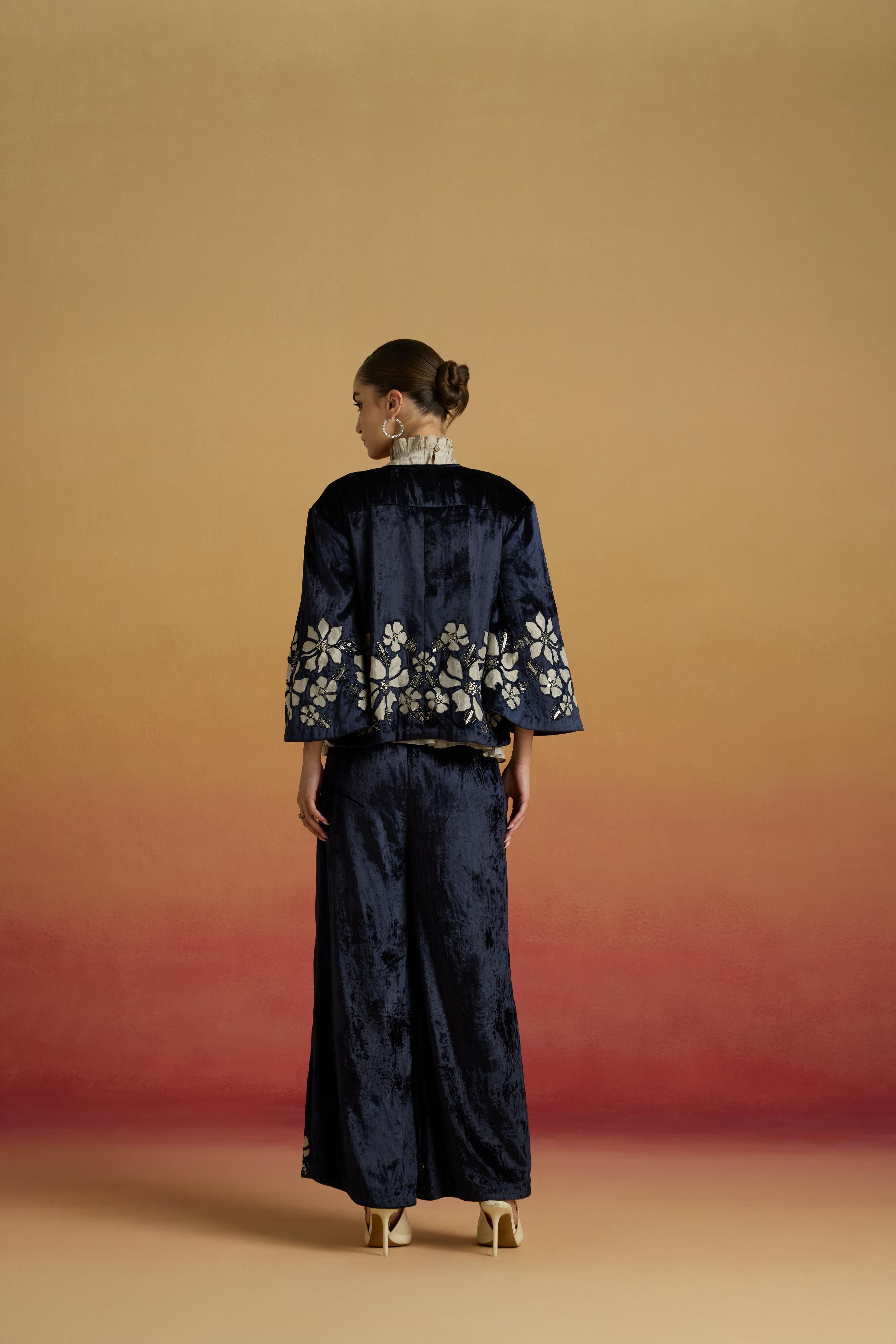 INDIGO CONTRAST SILVER APPLIQUE FLARED PANTS