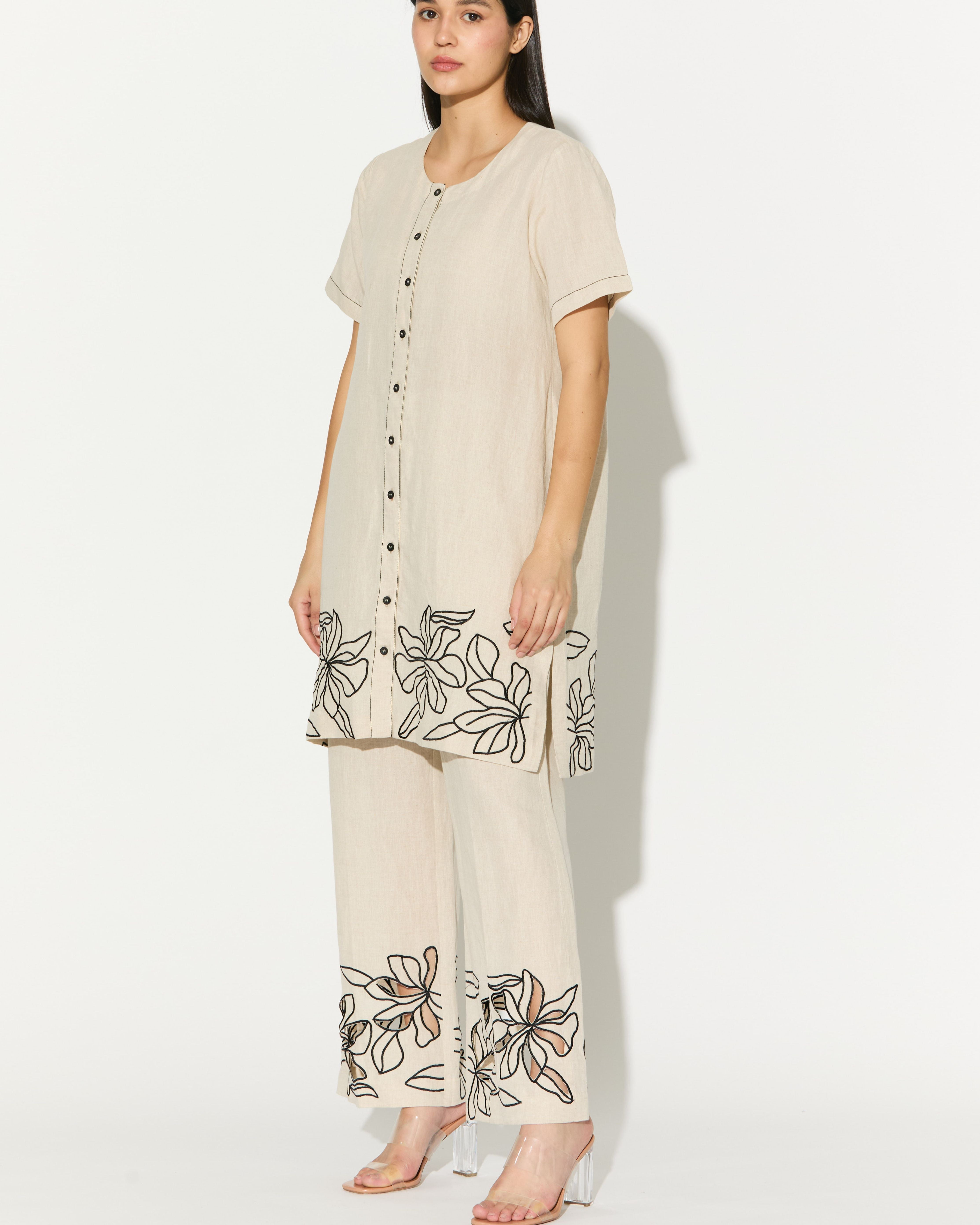CREAM EMBROIDERED PANTS