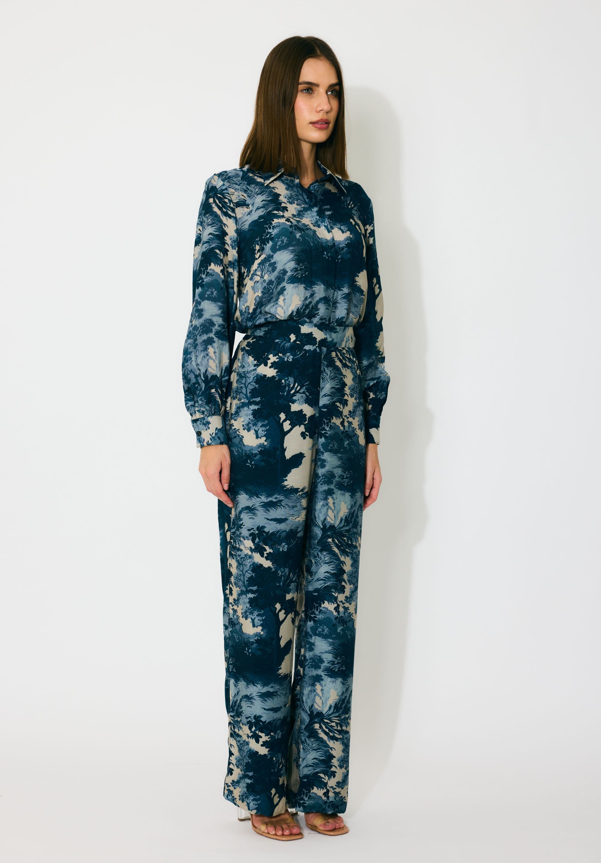 BLUE, INDIGO AND BEIGE TOILE PRINT PANTS