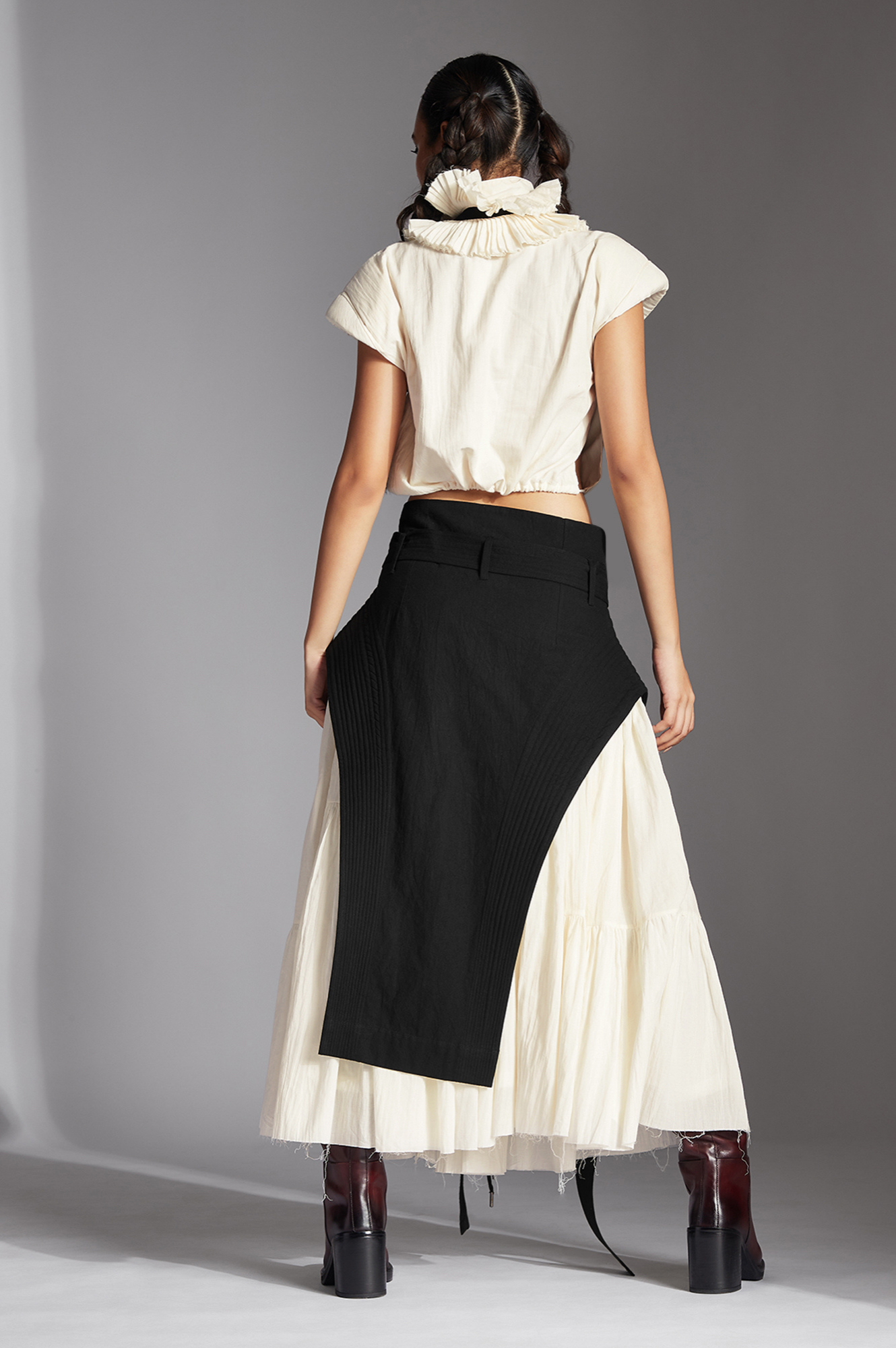 Tain Skirt Overlay