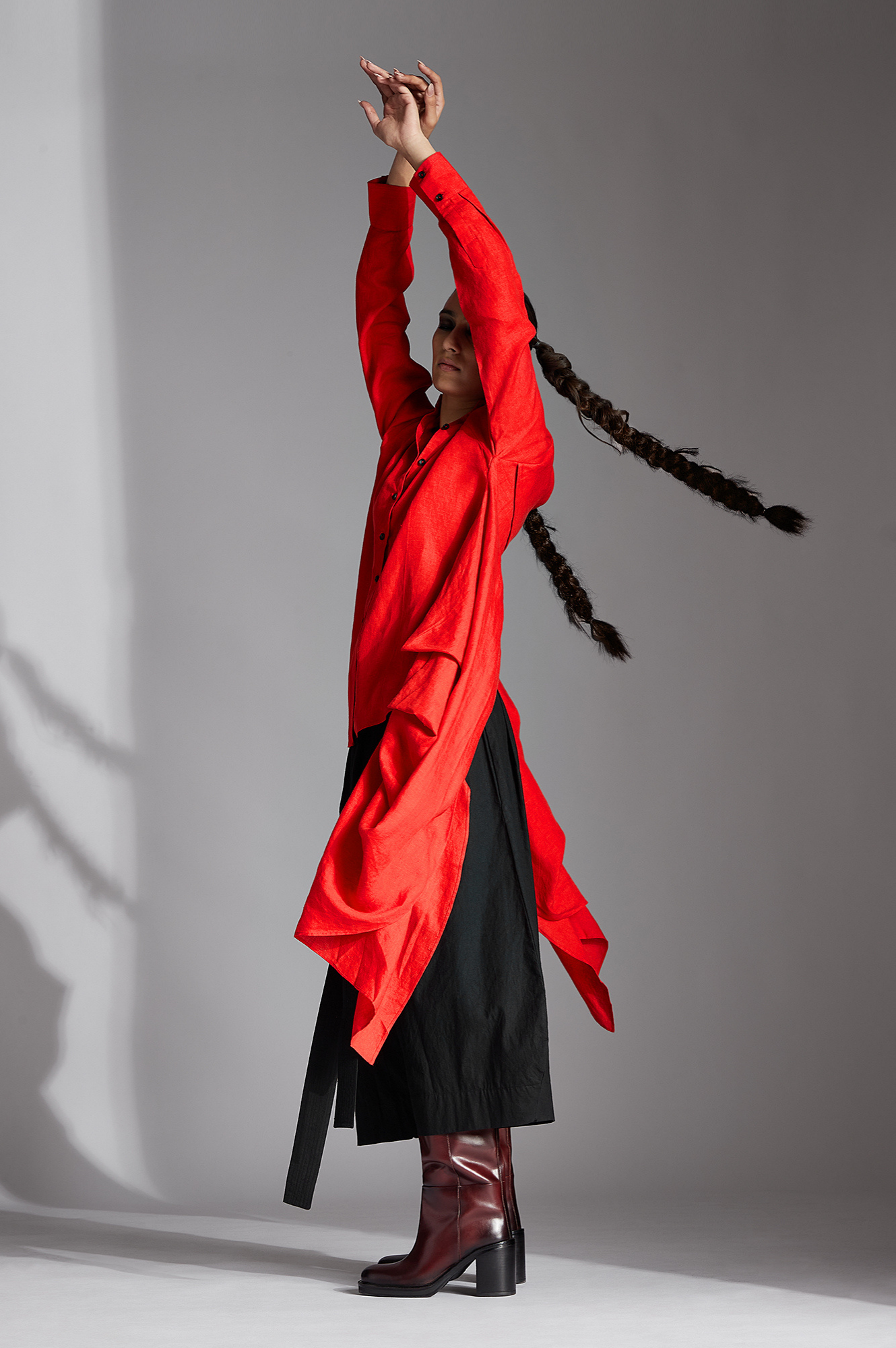 Elva Shirt in Red linen