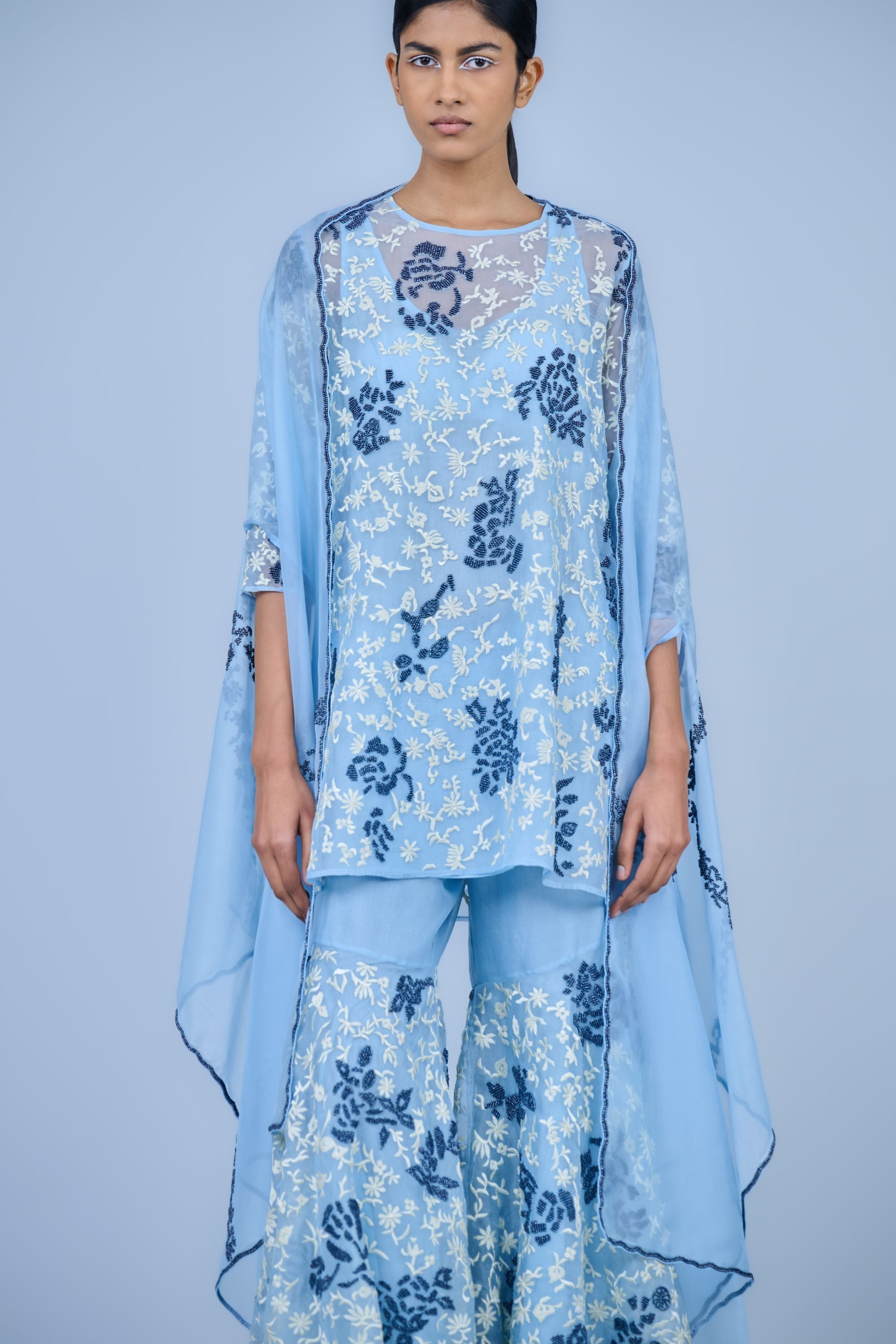 Ice Spc Silk Organza Cape