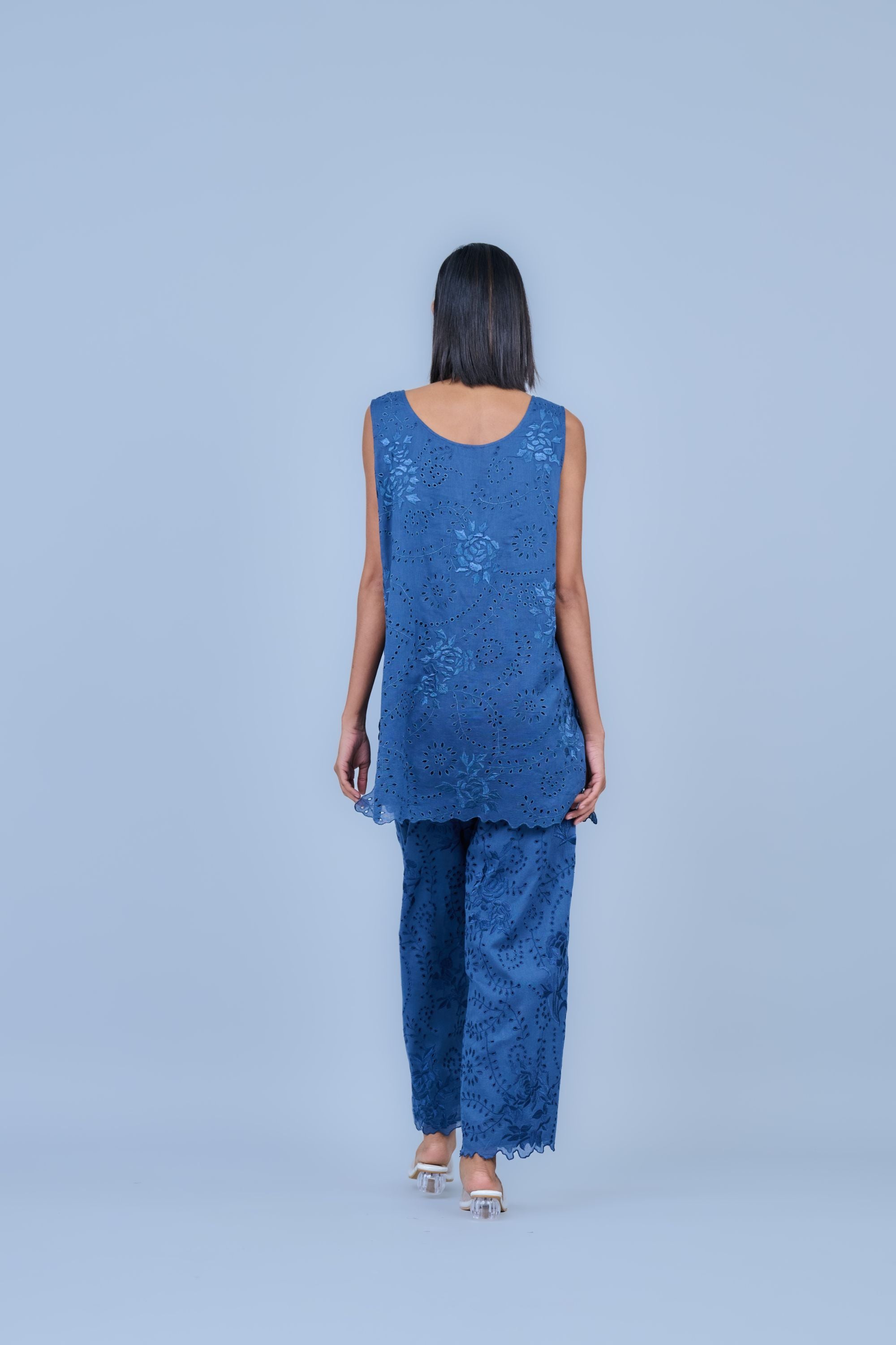 Ice Spc Handloom Cotton Cape