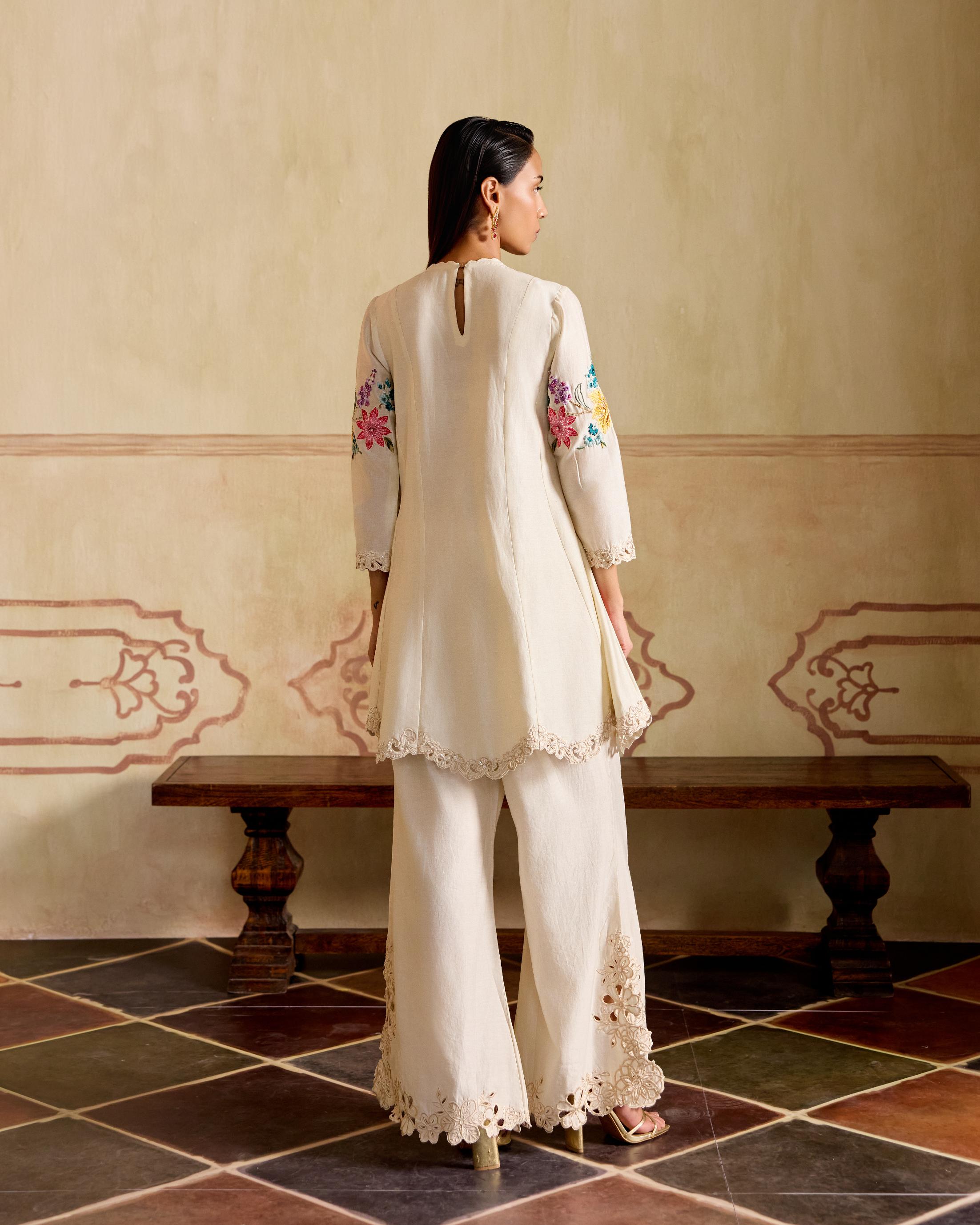 IVORY MOSAIC VINES FLARED SHORT KURTA WITH CUTWORK BELL BOTTOMS