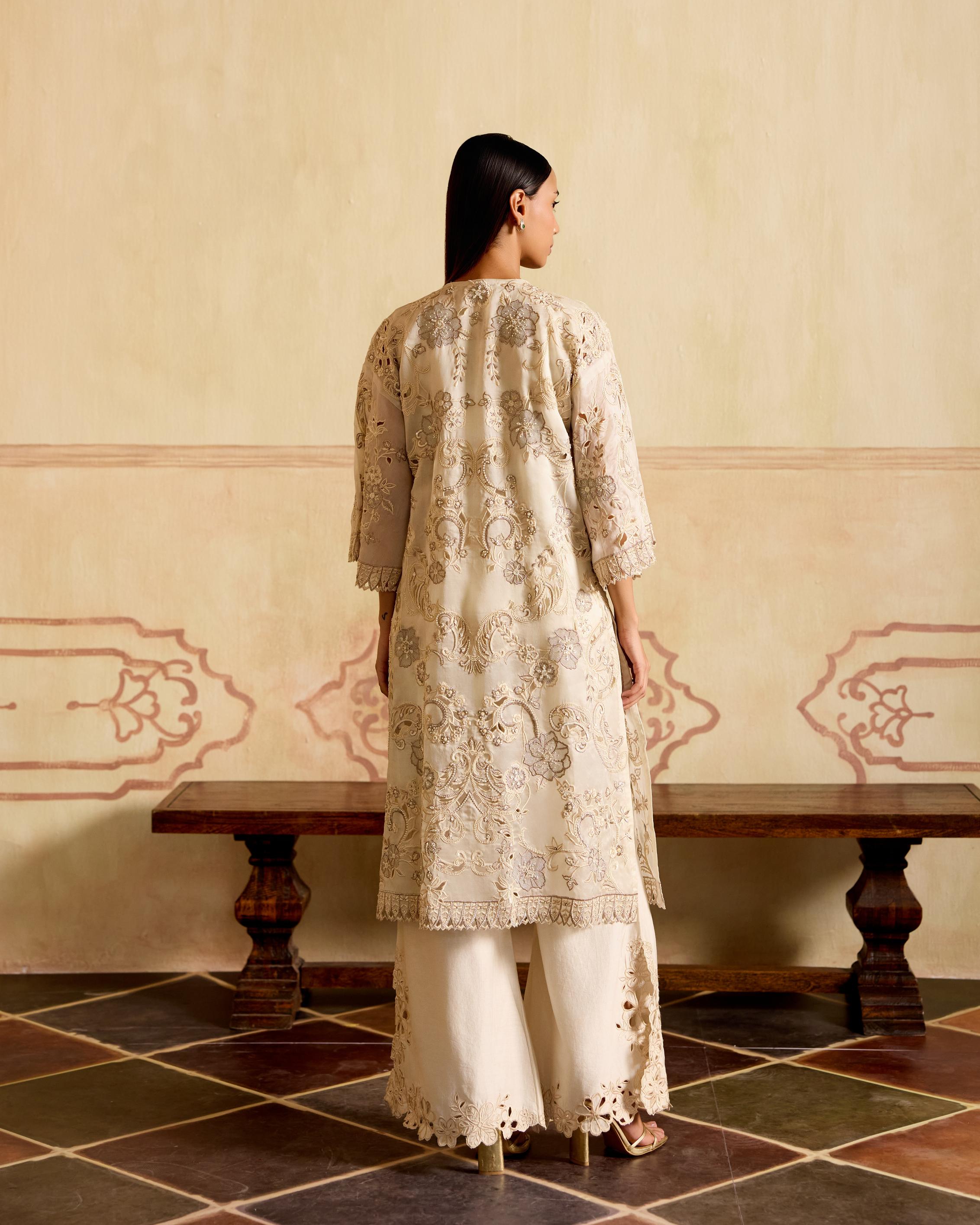 IVORY AND SILVER EMBROIDERED JACKET