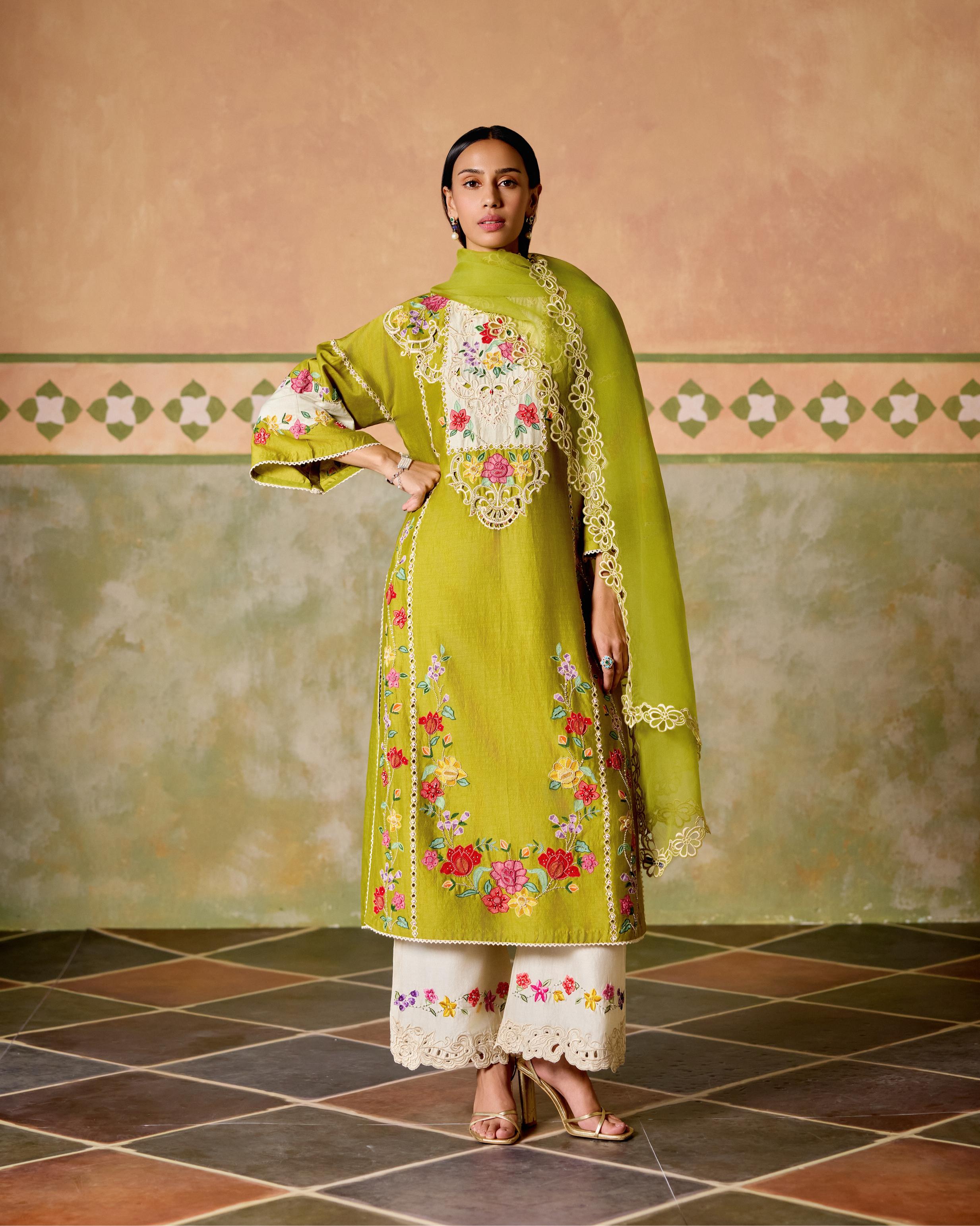 OLIVE AND IVORY COLOUR BLOCK KURTA WITH IVORY EMBROIDERED PANTS