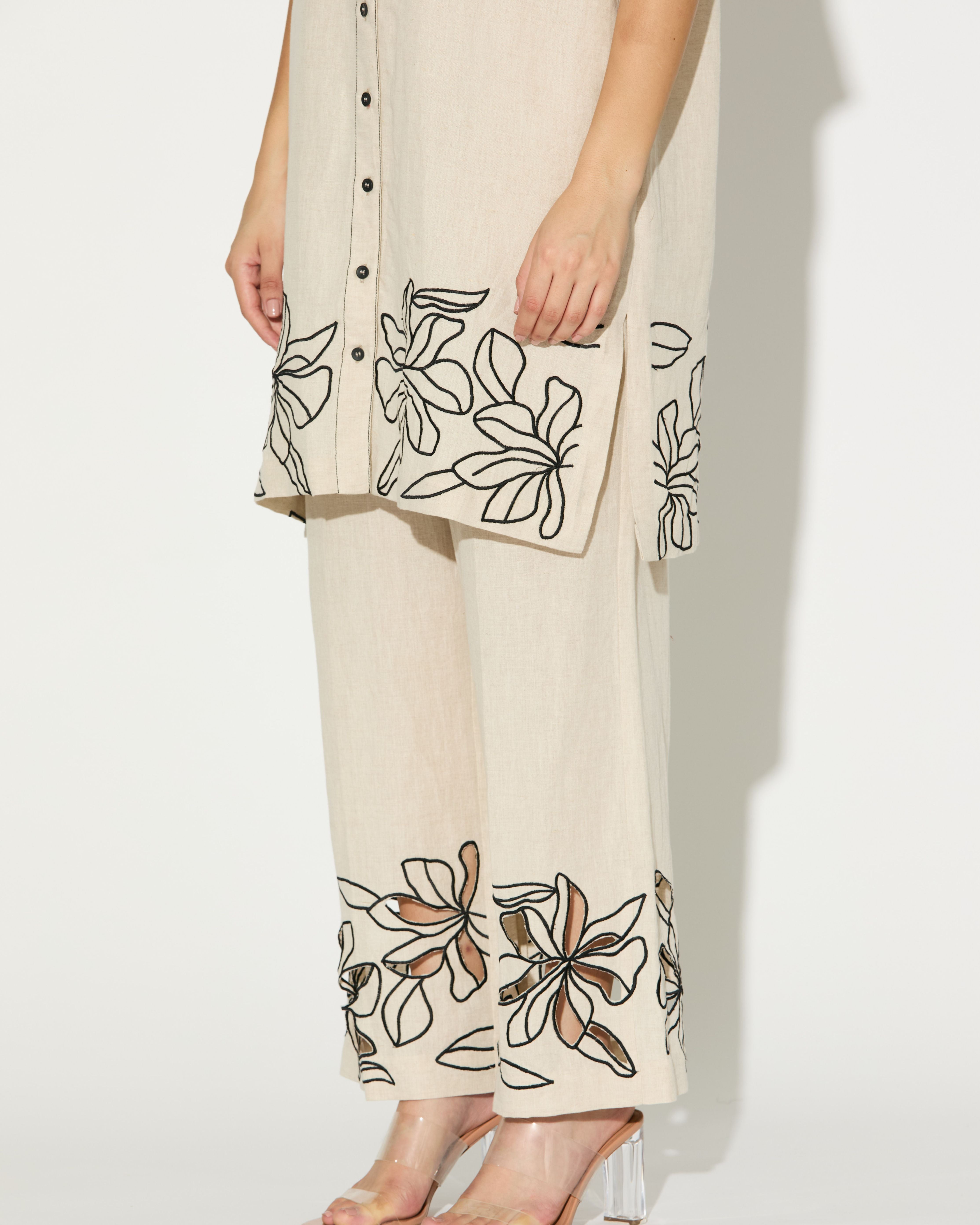 CREAM EMBROIDERED PANTS