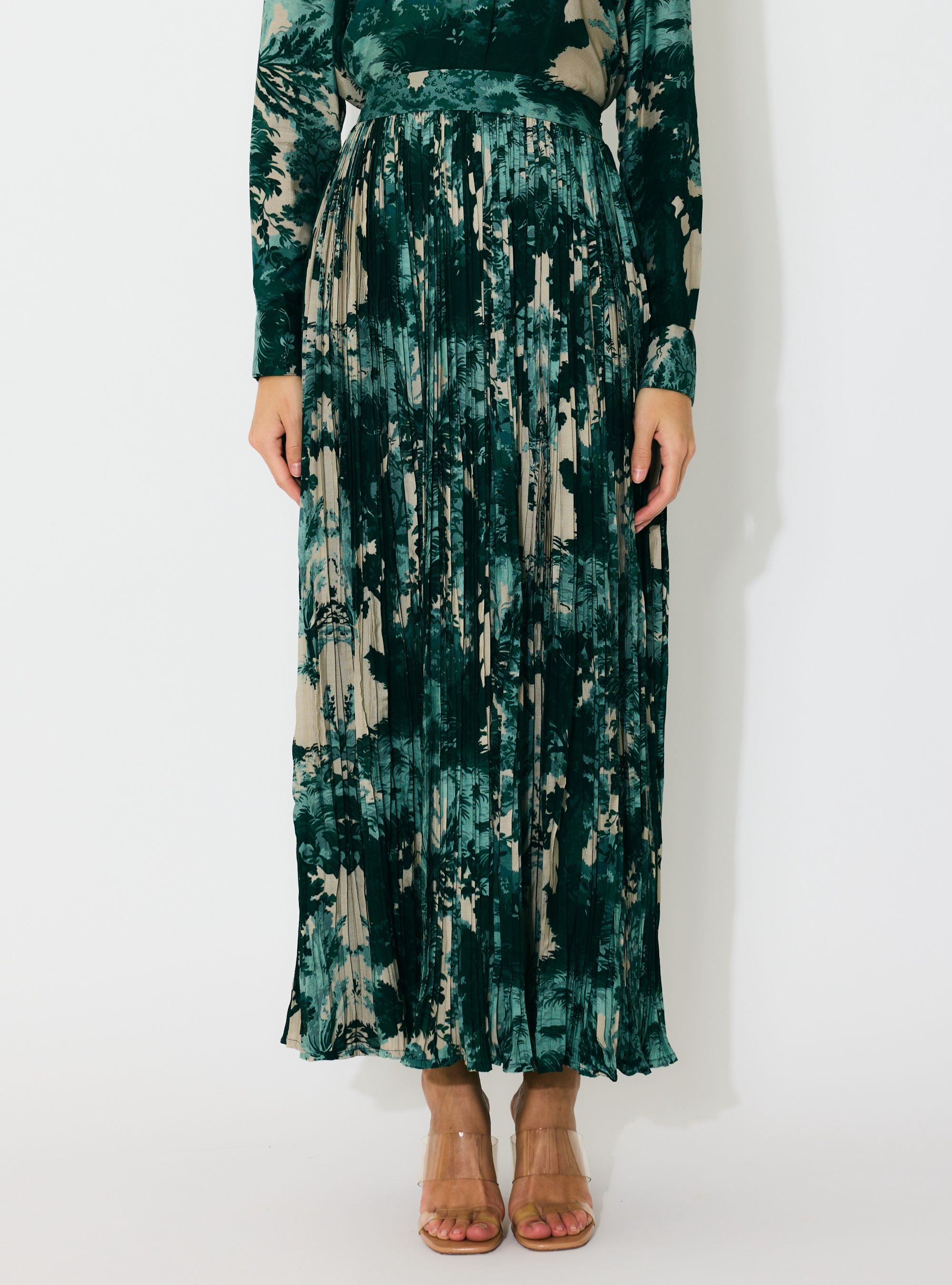 DARK GREEN, MINT AND BEIGE TOIL PRINT CRINKLED SKIRT