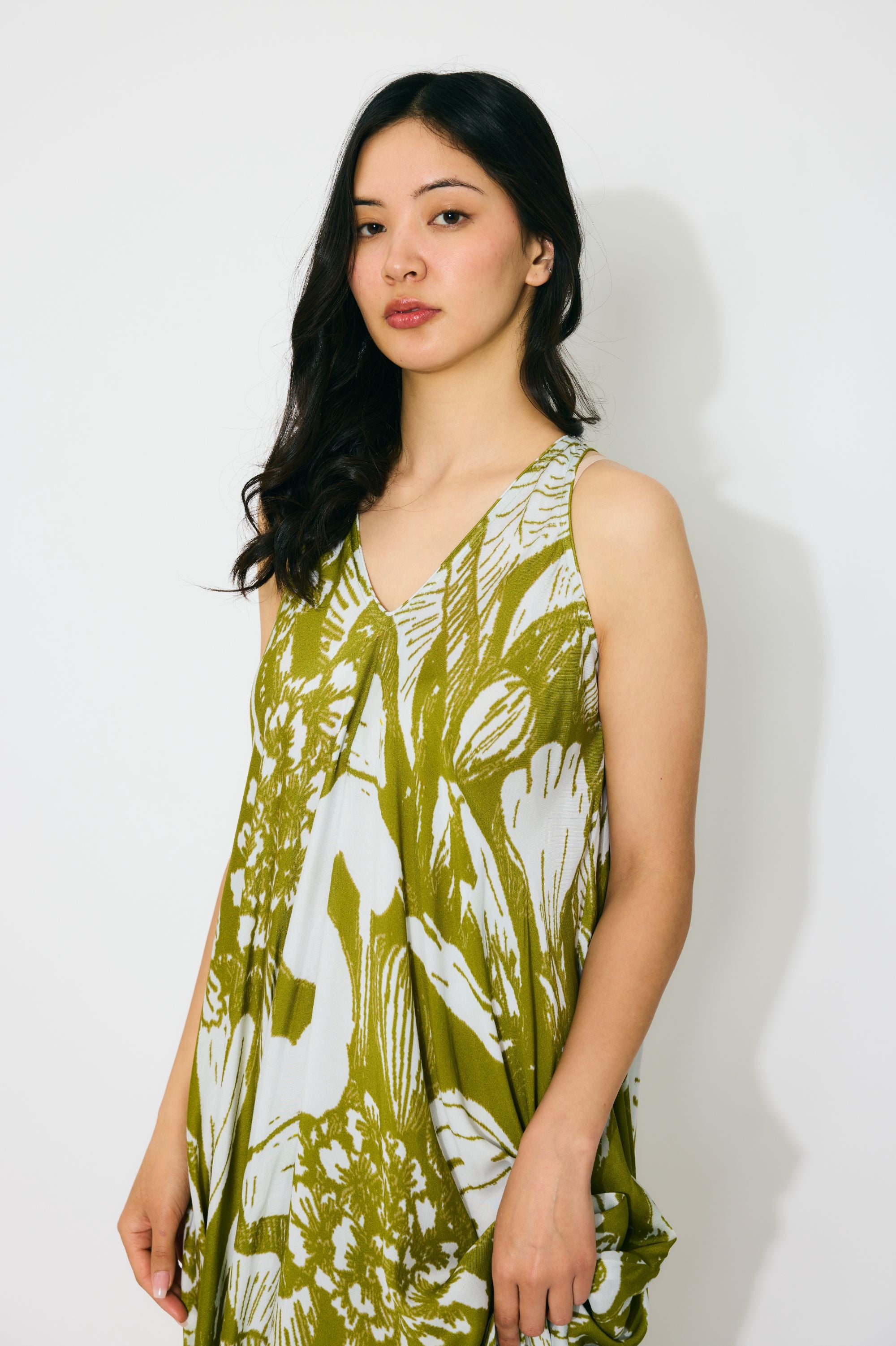 LEAF GREEN AND WHITE FLORAL SLEEVELESS LONG DRESS