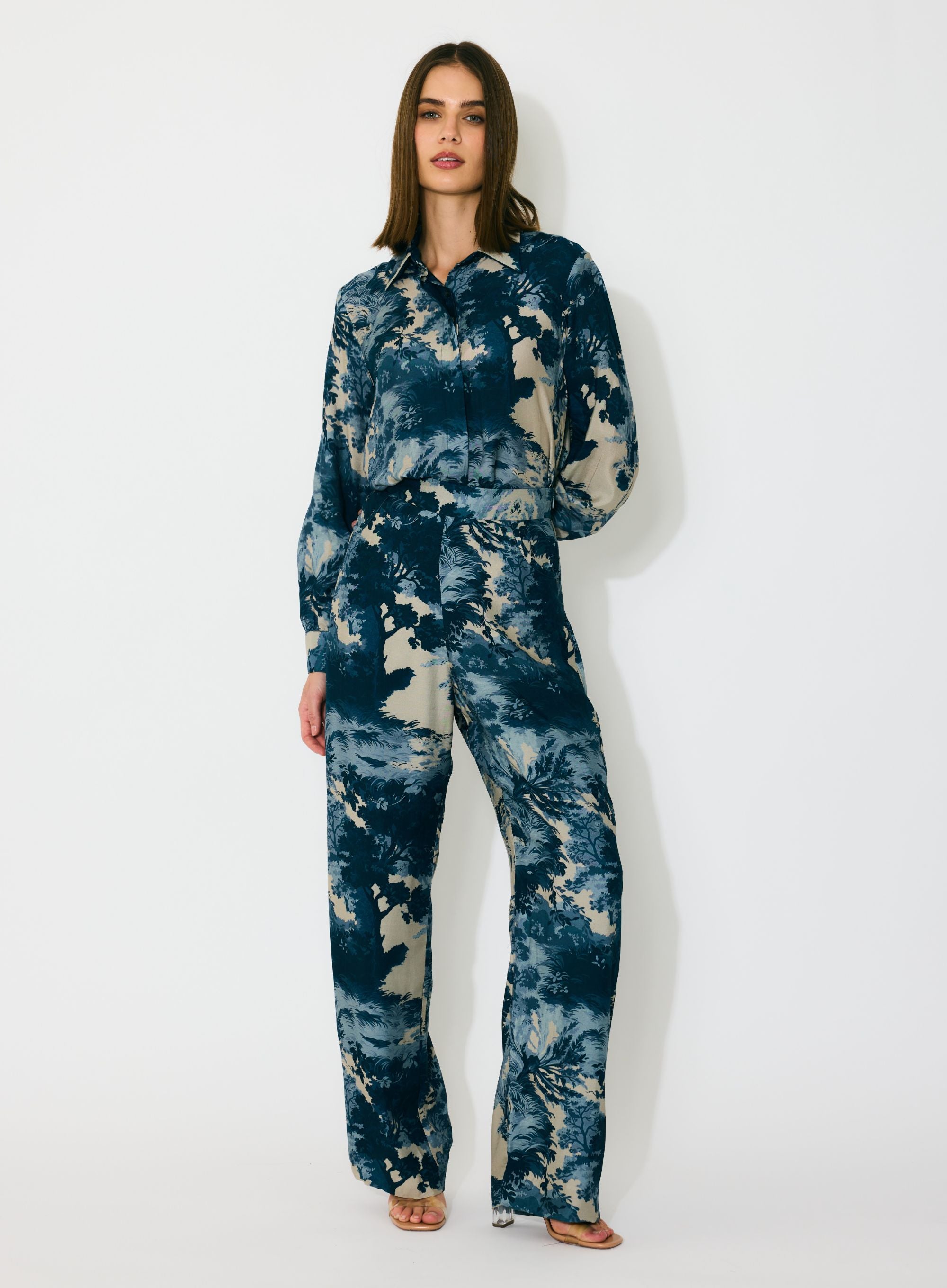 BLUE, INDIGO AND BEIGE TOILE PRINT PANTS